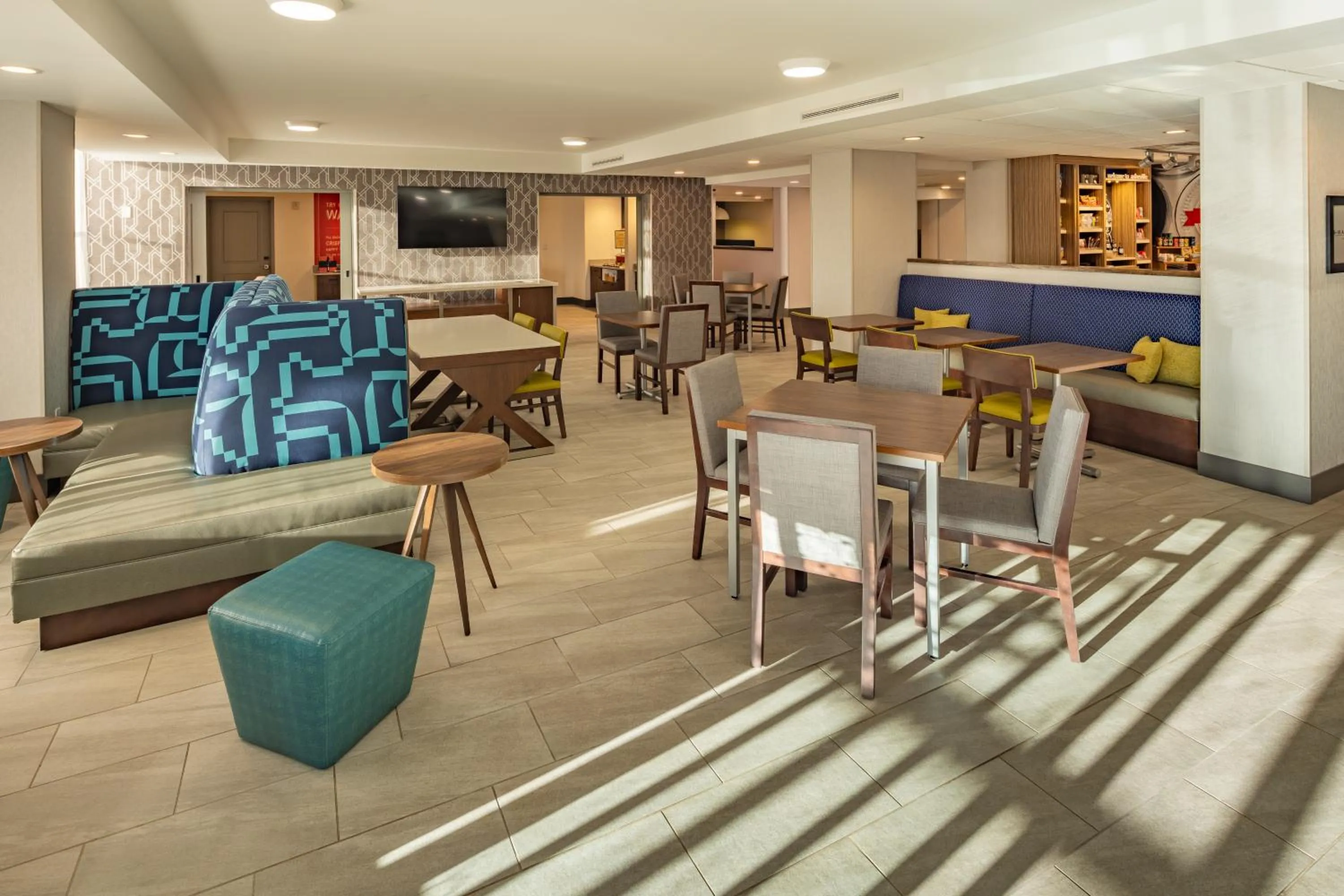 Lobby or reception in Hampton Inn Asheville-Tunnel Road