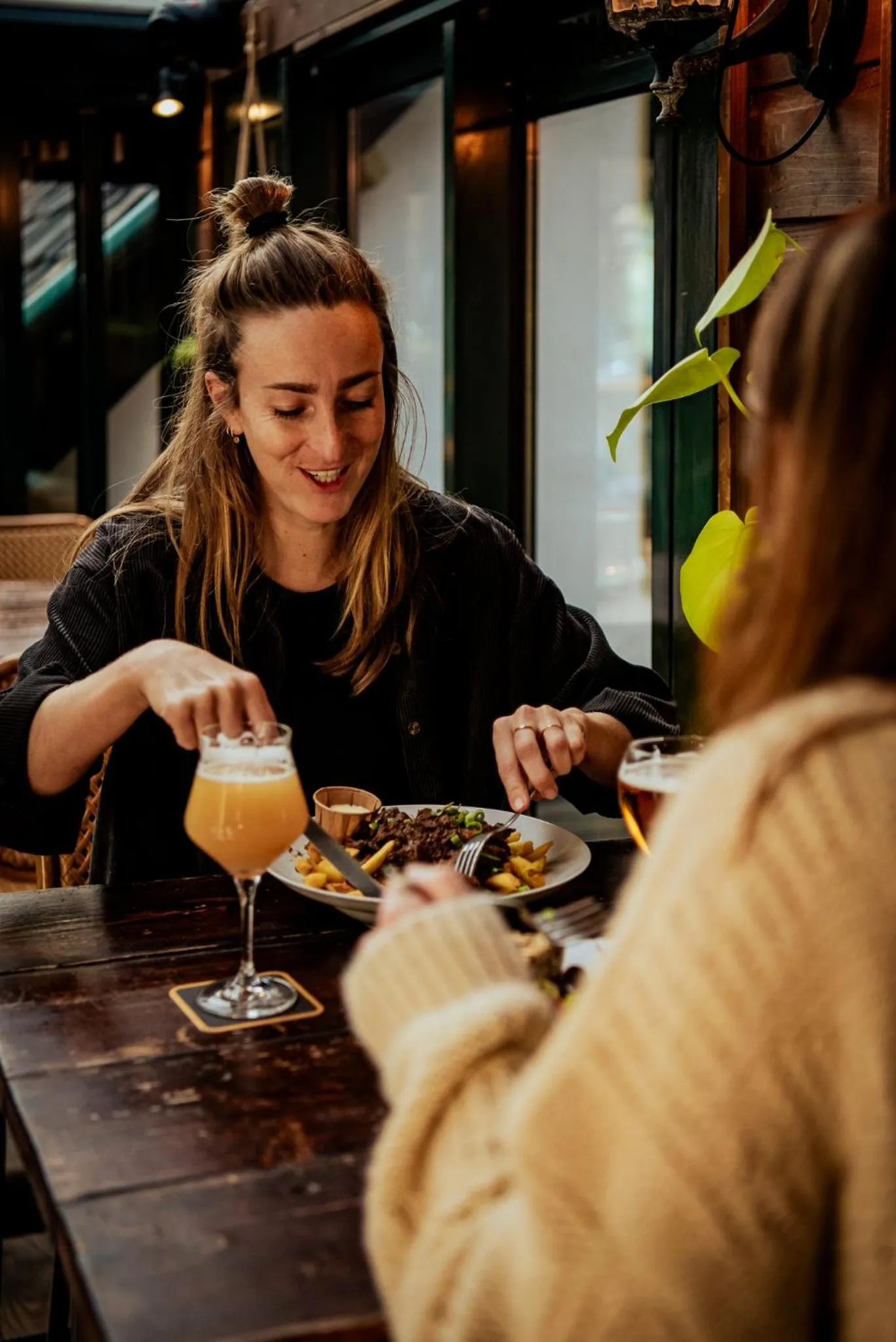 Dinner in Long John's Pub & Hotel