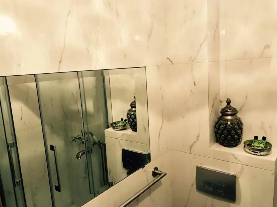 Bathroom in Afroditi Arhontiko