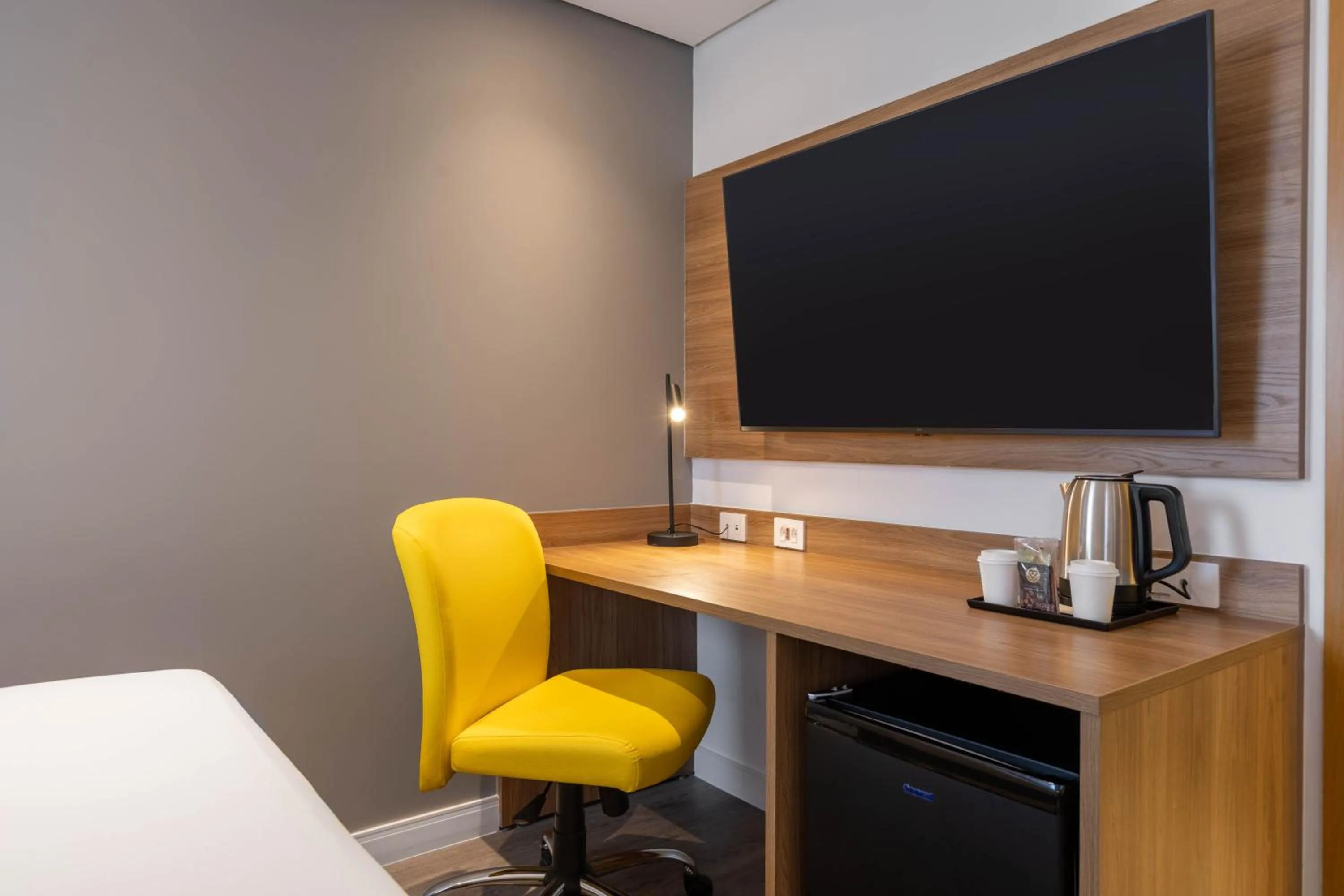 Seating area in Holiday Inn Sao Paulo Parque Anhembi by IHG