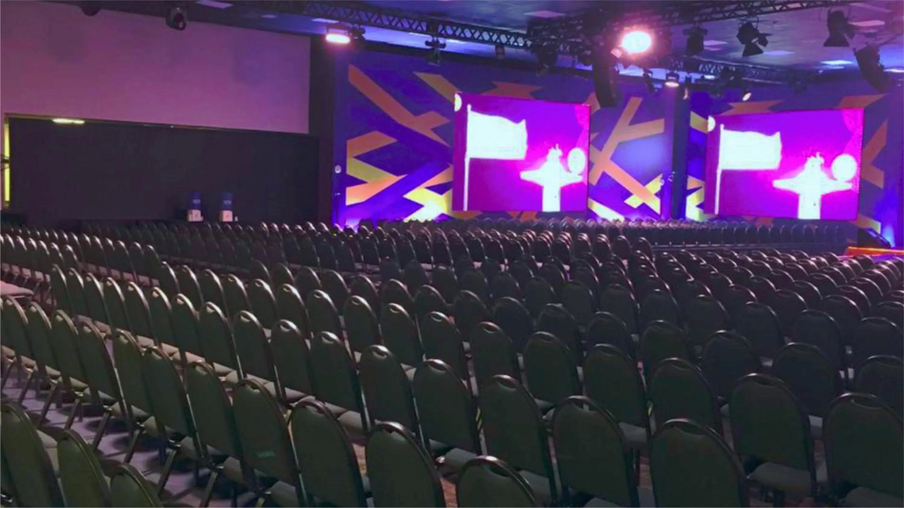 Meeting/conference room in Holiday Inn Sao Paulo Parque Anhembi by IHG