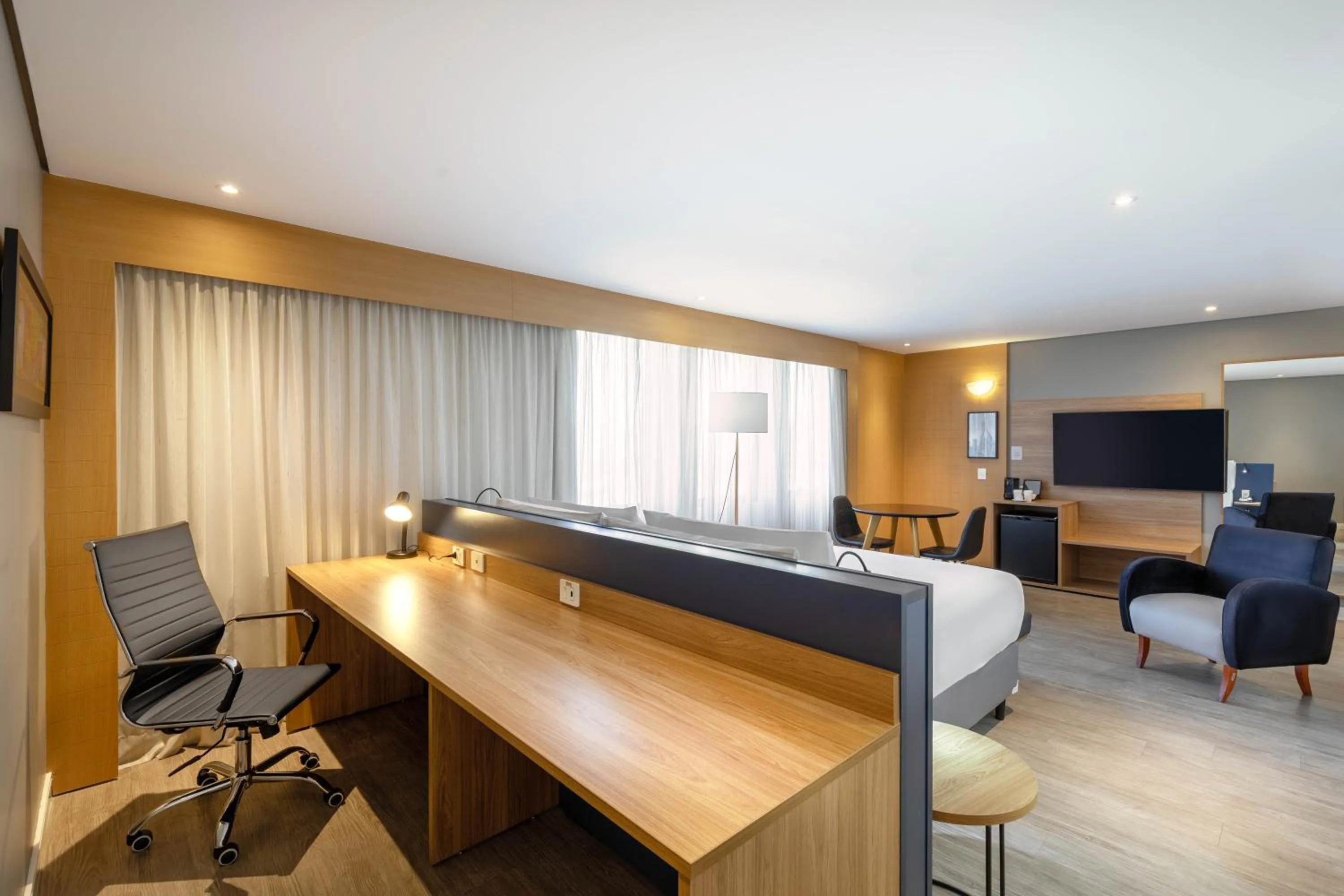 Photo of the whole room in Holiday Inn Sao Paulo Parque Anhembi by IHG