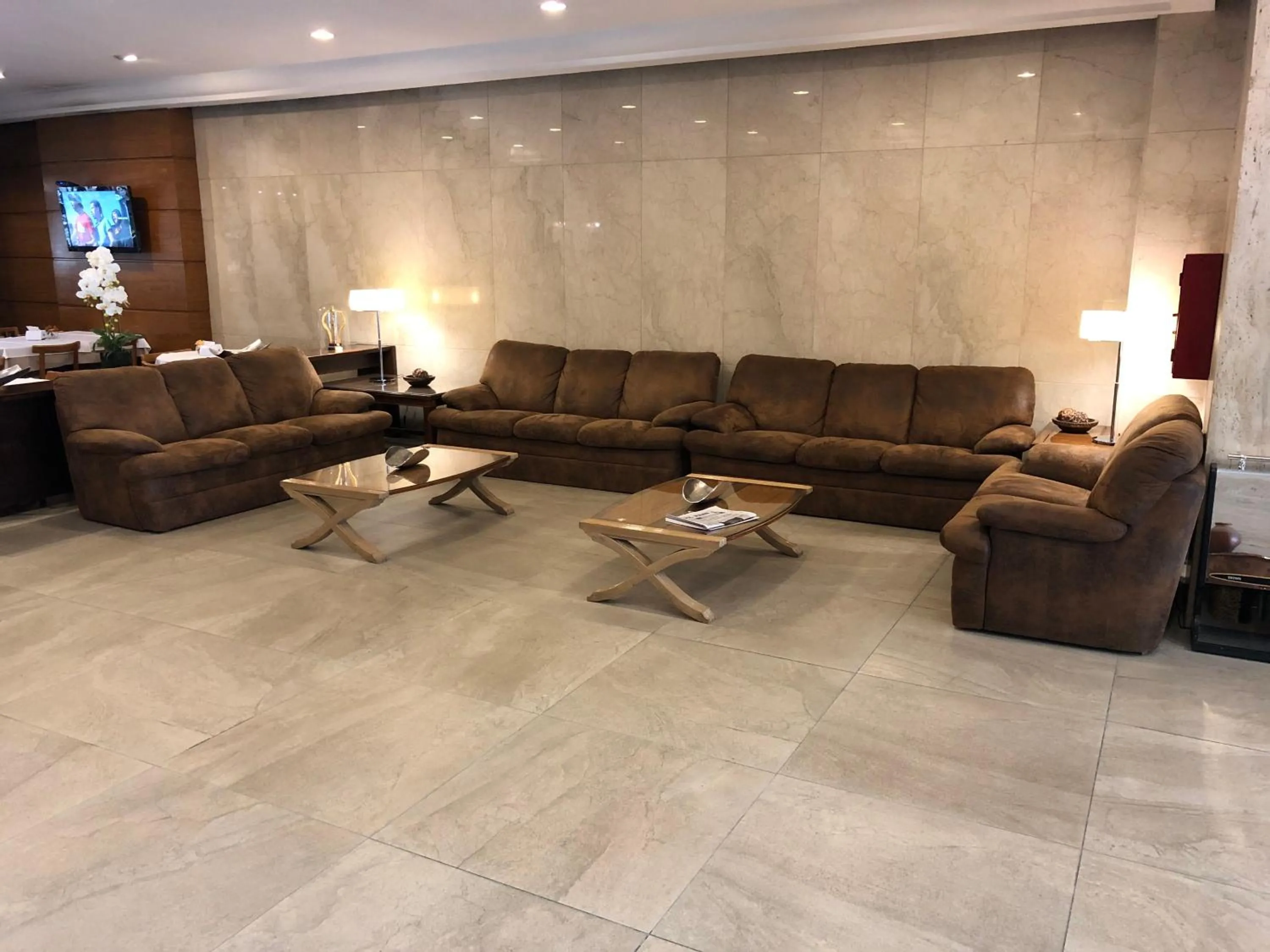 Lobby or reception in Crystal Palace Hotel