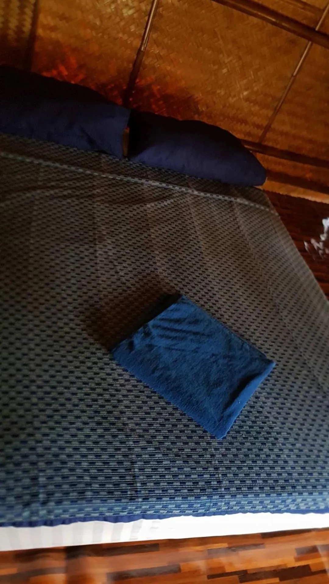 Bed in Lanta Local Hut