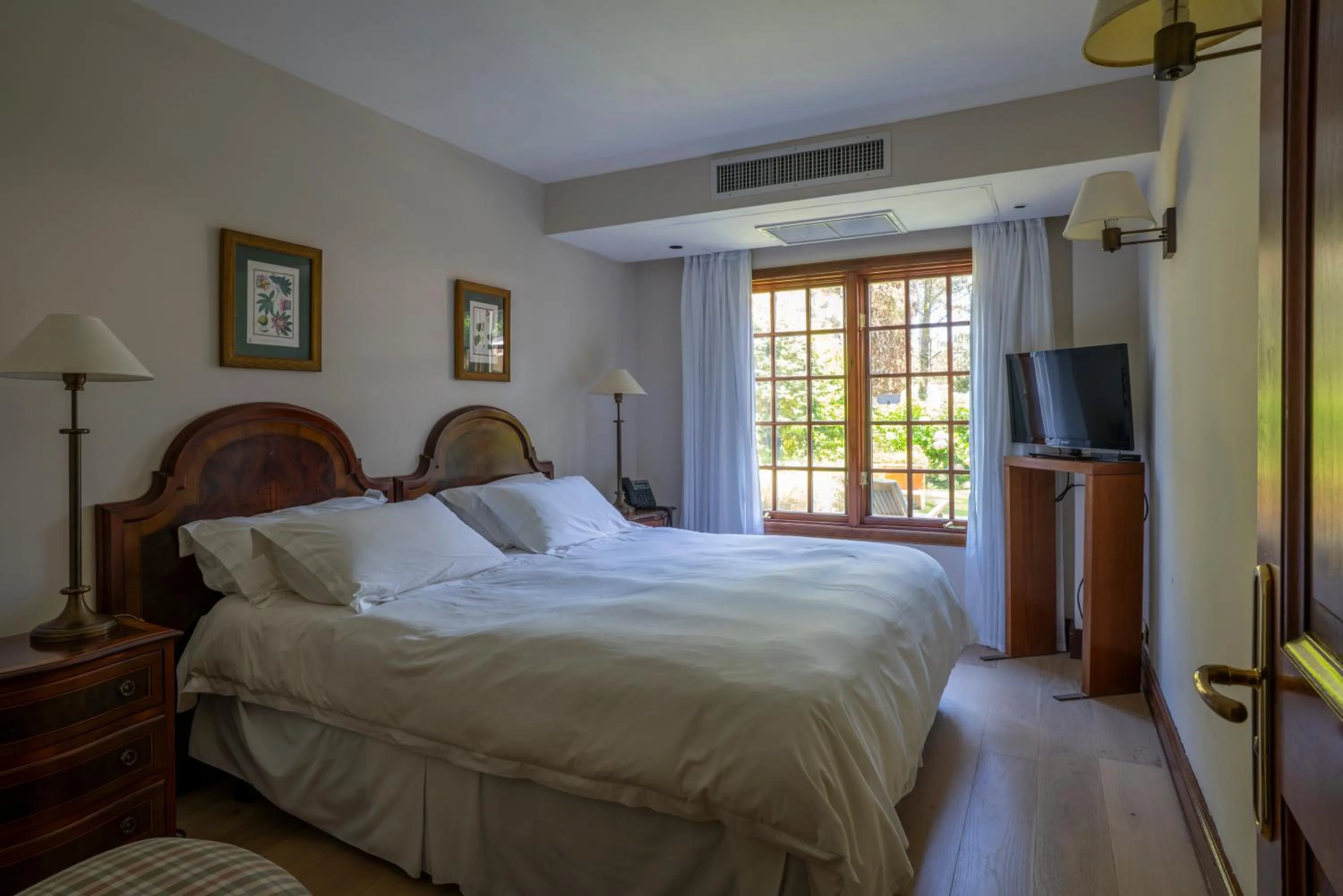 Bed in Barradas Parque Hotel & Spa