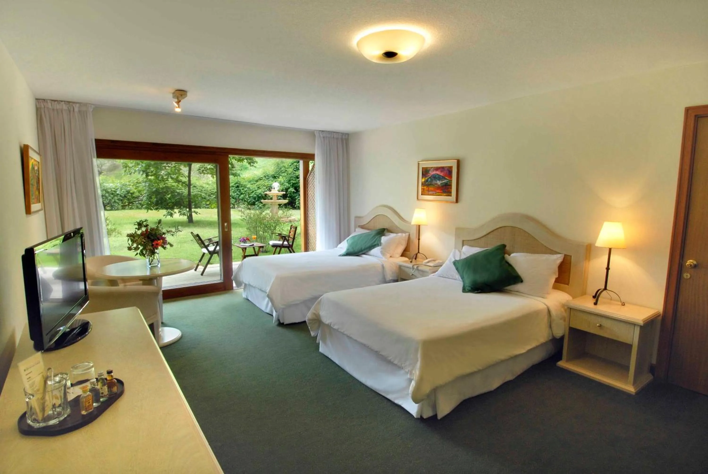 Bedroom, Bed in Hotel del Lago Golf & Art Resort