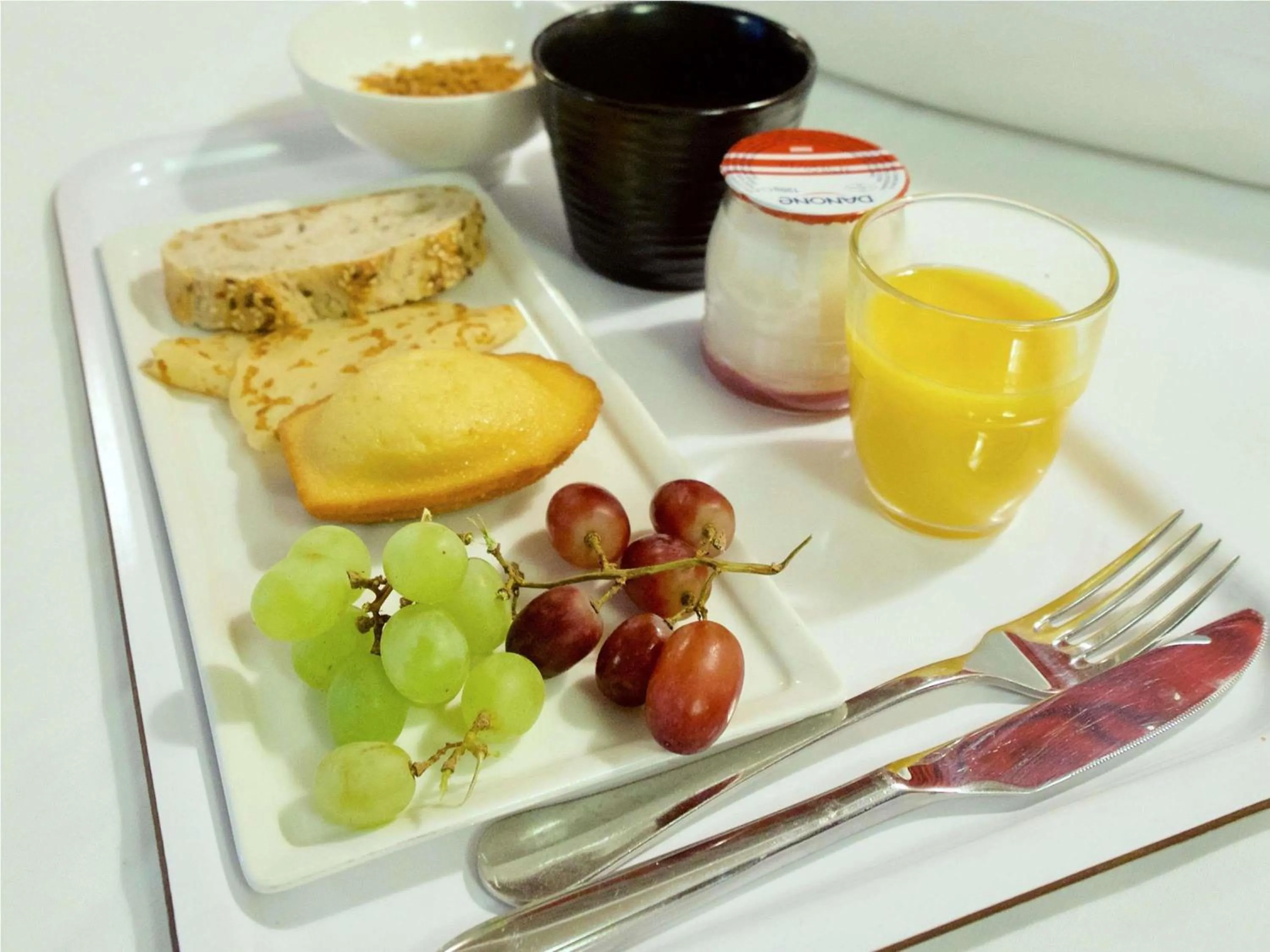 Breakfast in ibis Brest Kergaradec