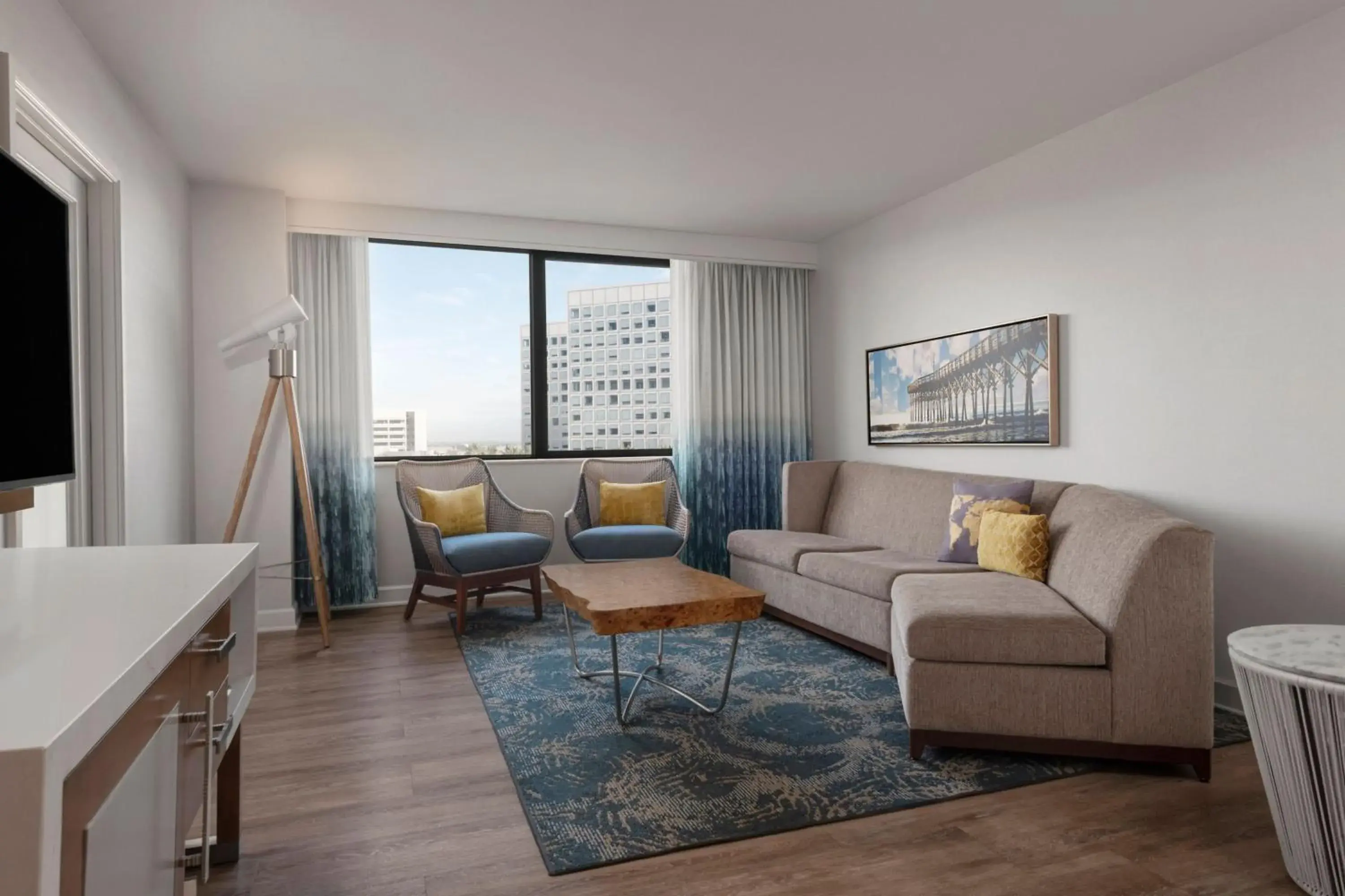 Executive Suite with Sofa Bed and Balcony in Renaissance Newport Beach Hotel Executive Suite with Sofa Bed and Balcony in Renaissance Newport Beach Hotel