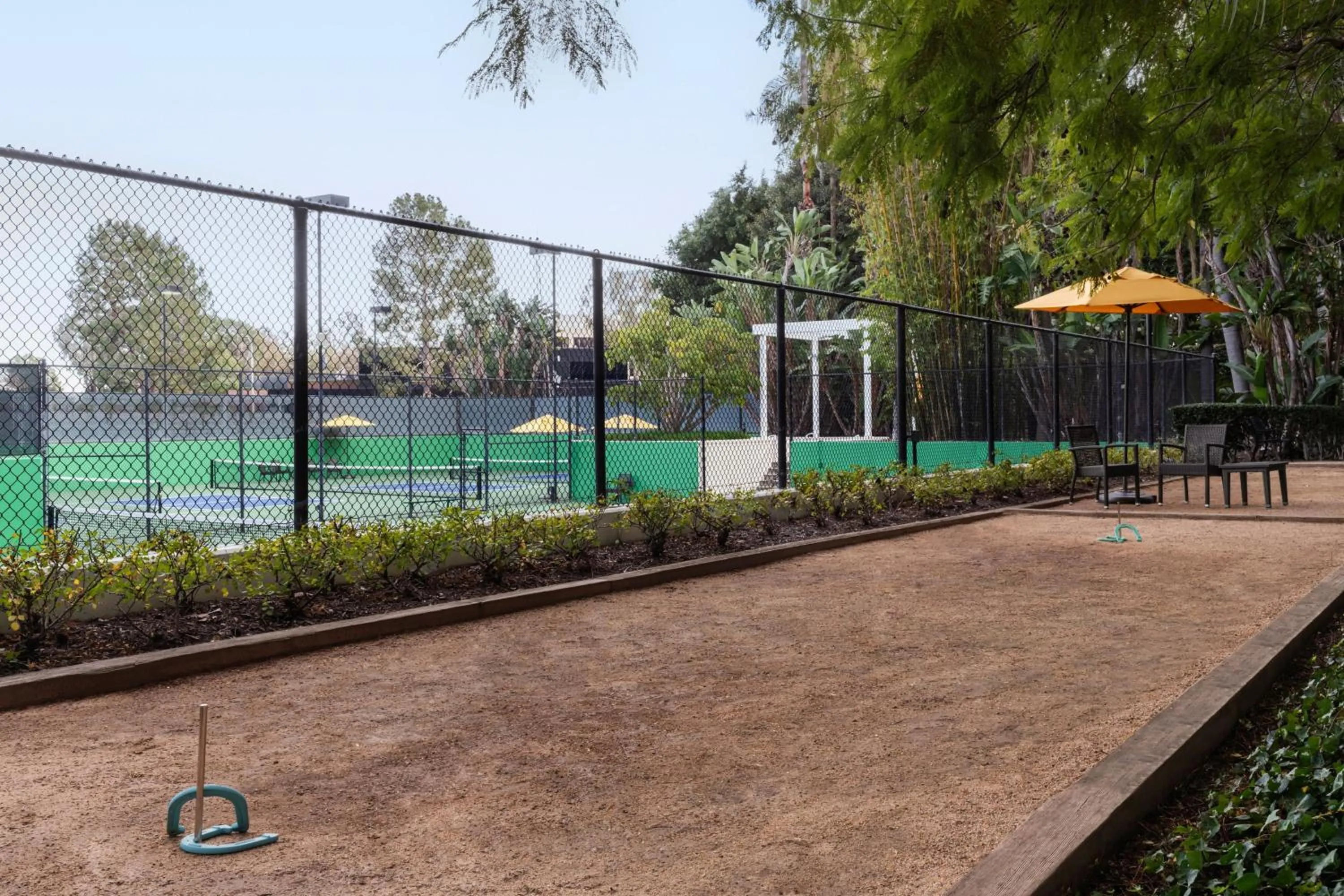 Fitness centre/facilities in Renaissance Newport Beach Hotel