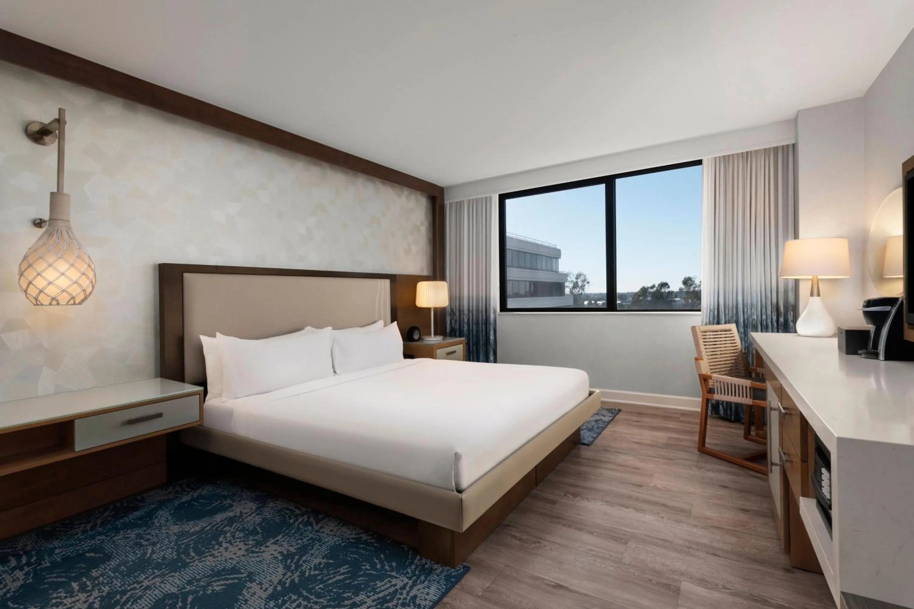 Photo of the whole room, Bed in Renaissance Newport Beach Hotel