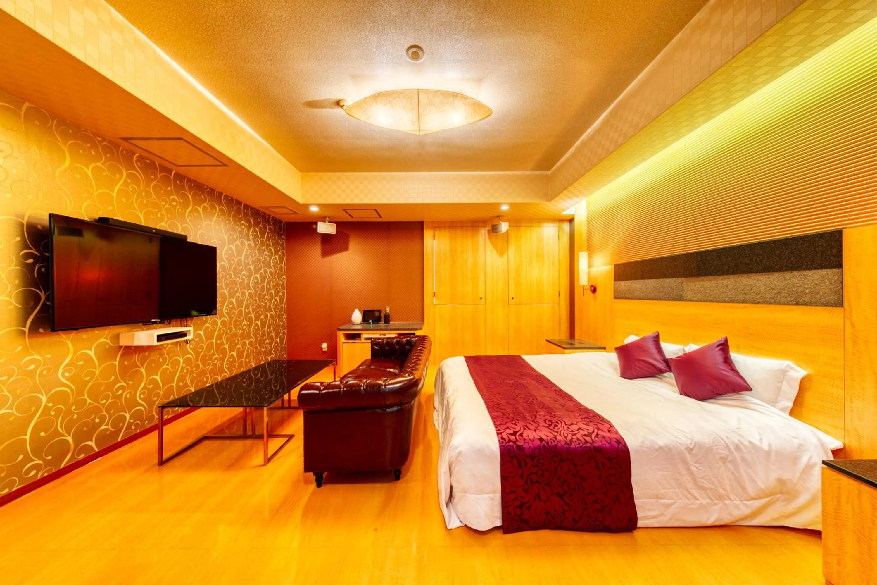 Bed in Hotel Luna Otsu (Adult Only)