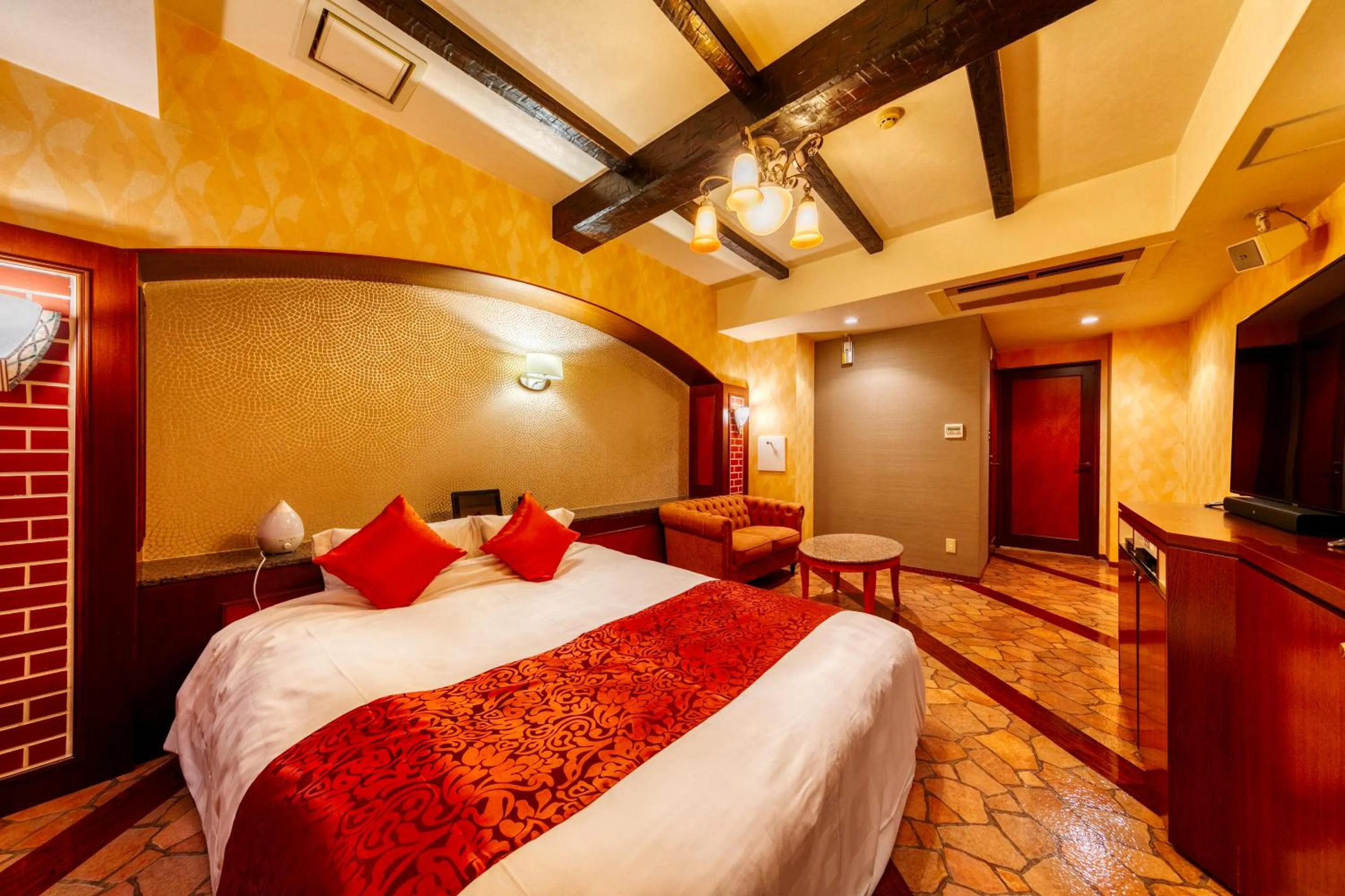 Bed in Hotel Luna Otsu (Adult Only)