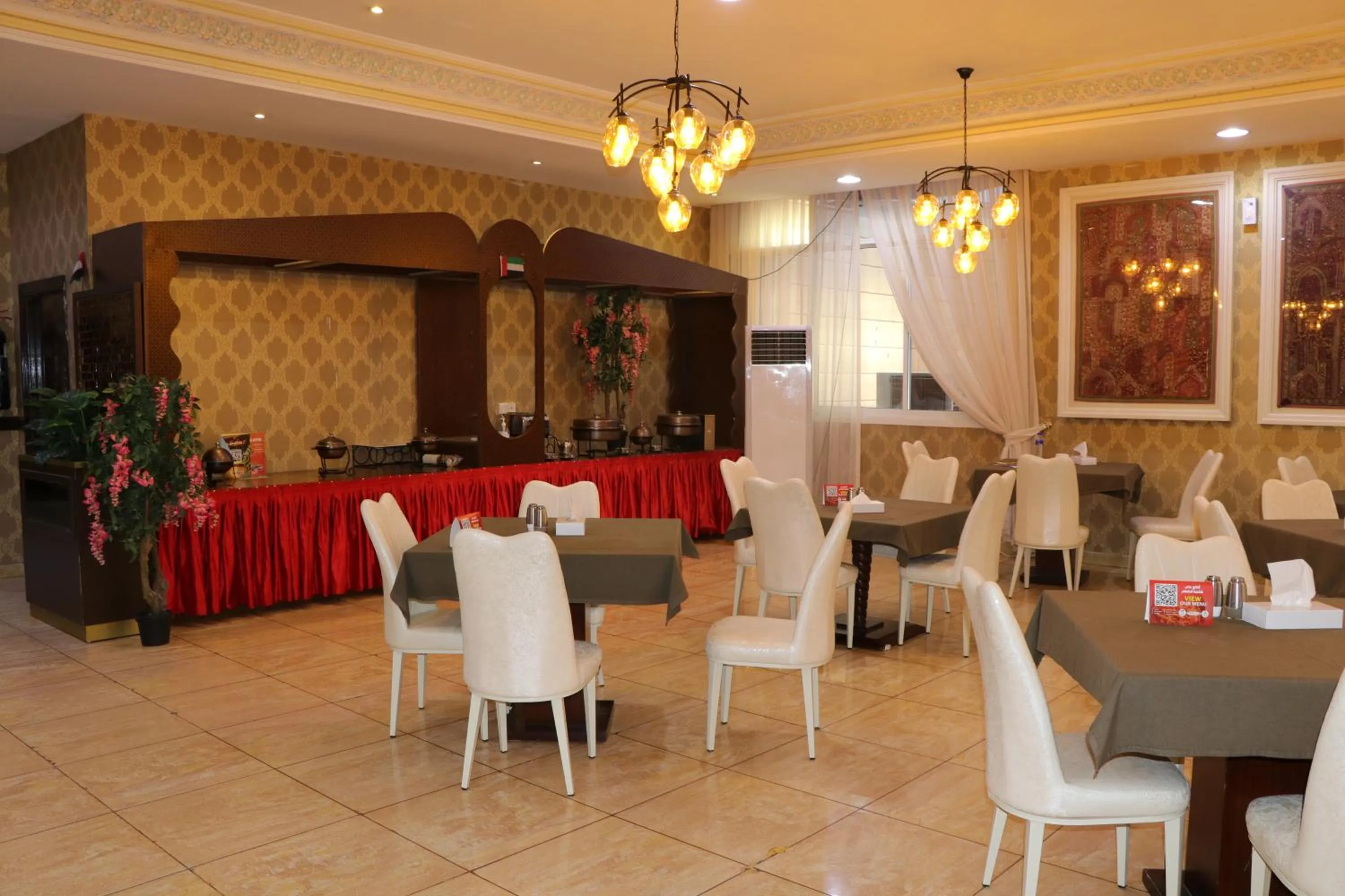 Restaurant/places to eat in Sharjah International Airport Hotel