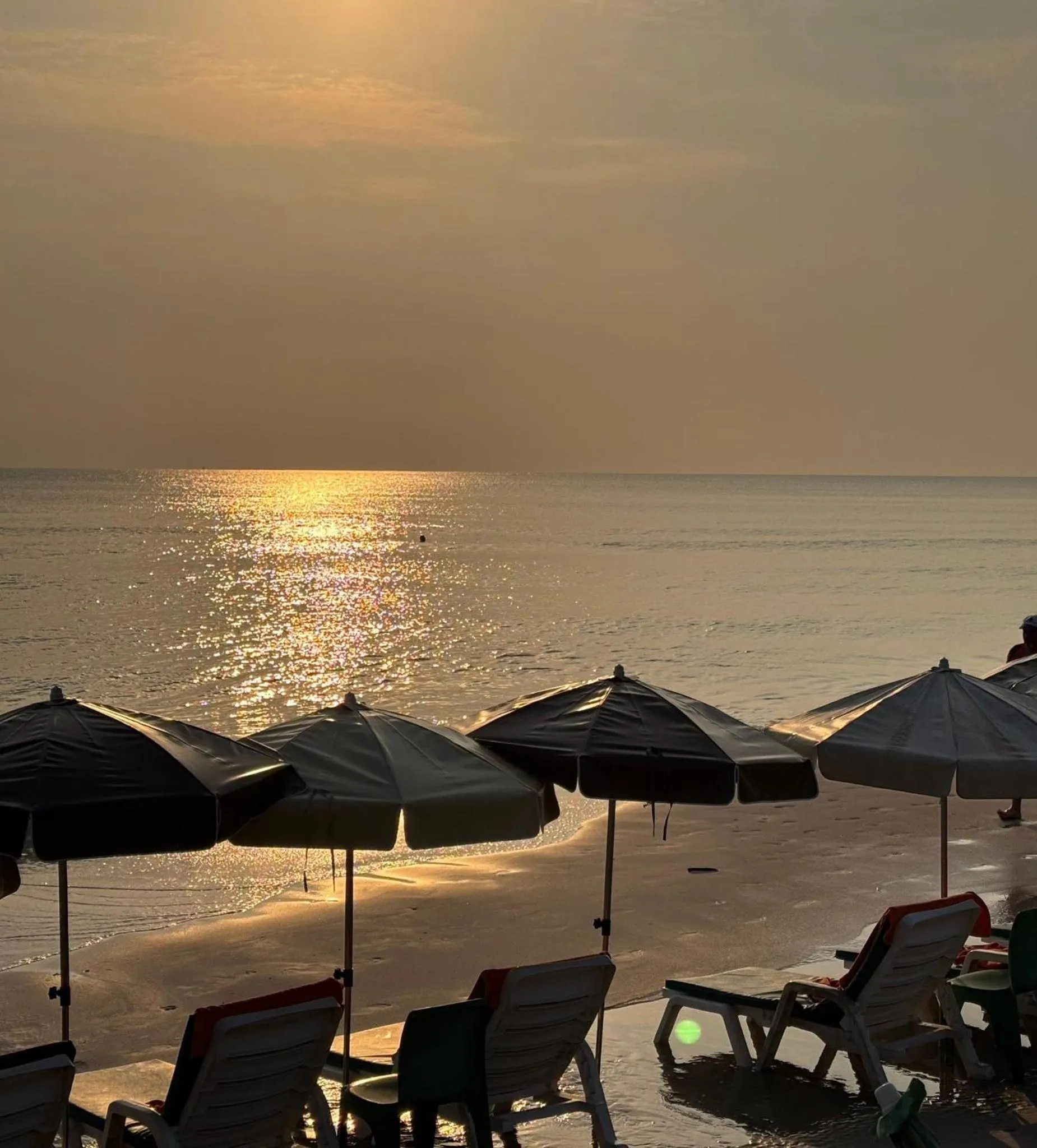 Beach in Sailom Hotel Hua Hin - SHA Extra Plus