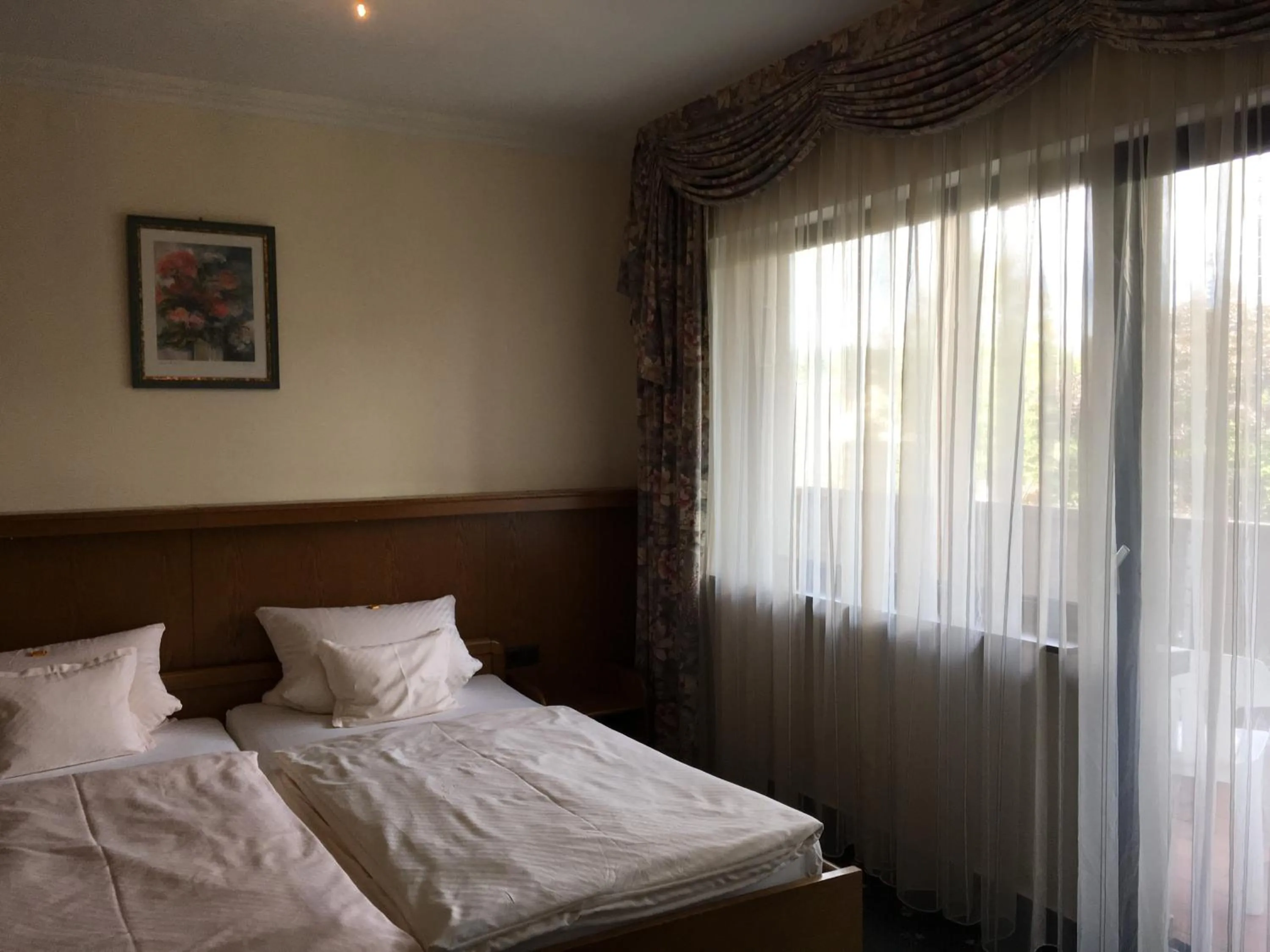 Bed in Gasthof zur Sonne Winzenhohl