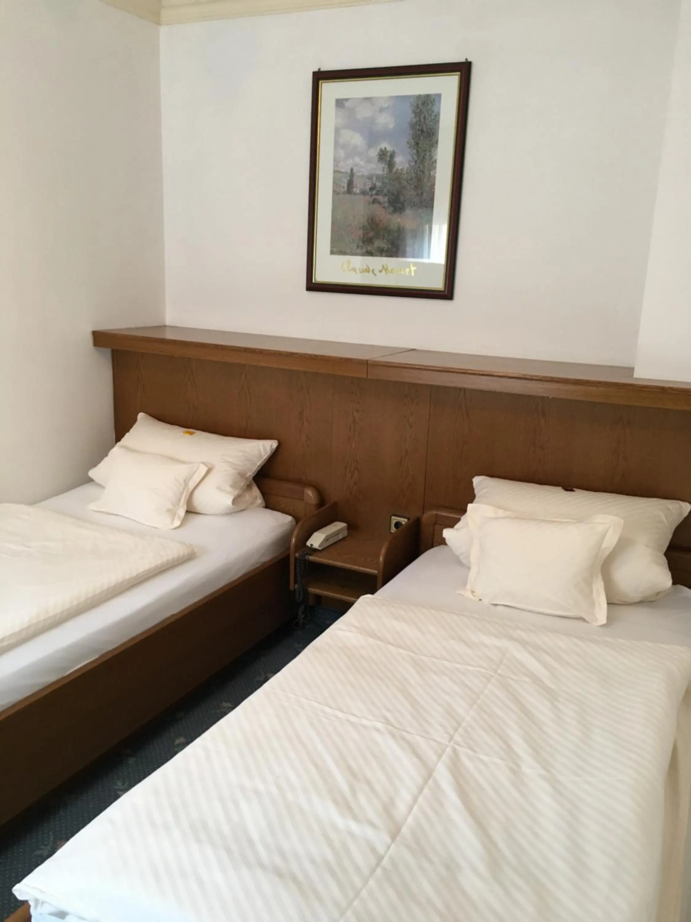 Bed in Gasthof zur Sonne Winzenhohl