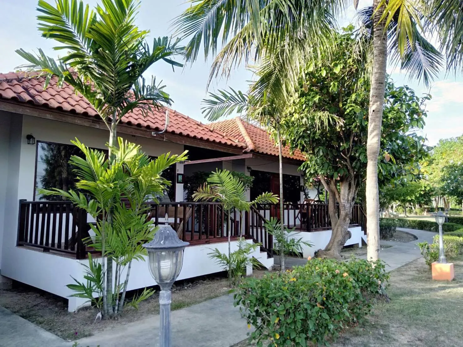 Property building in Sailom Resort Bangsaphan