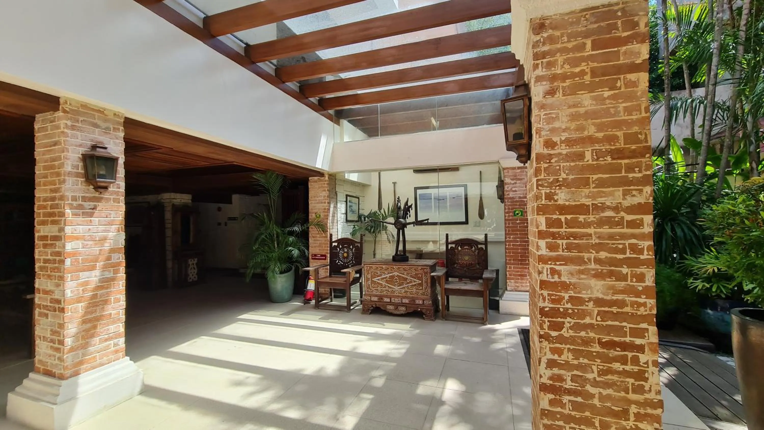 Seating area in Costabella Tropical Beach Hotel
