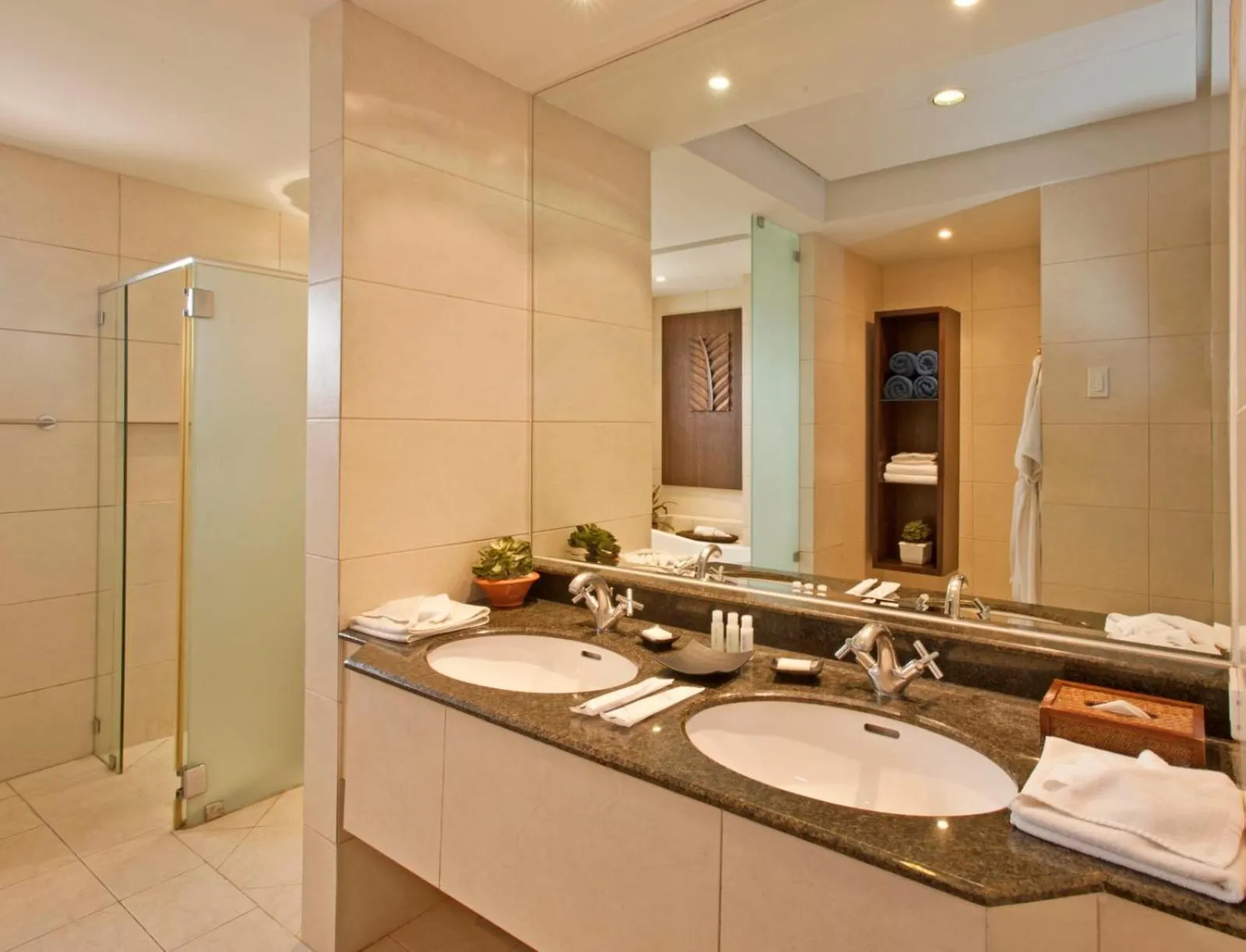 Shower in Costabella Tropical Beach Hotel