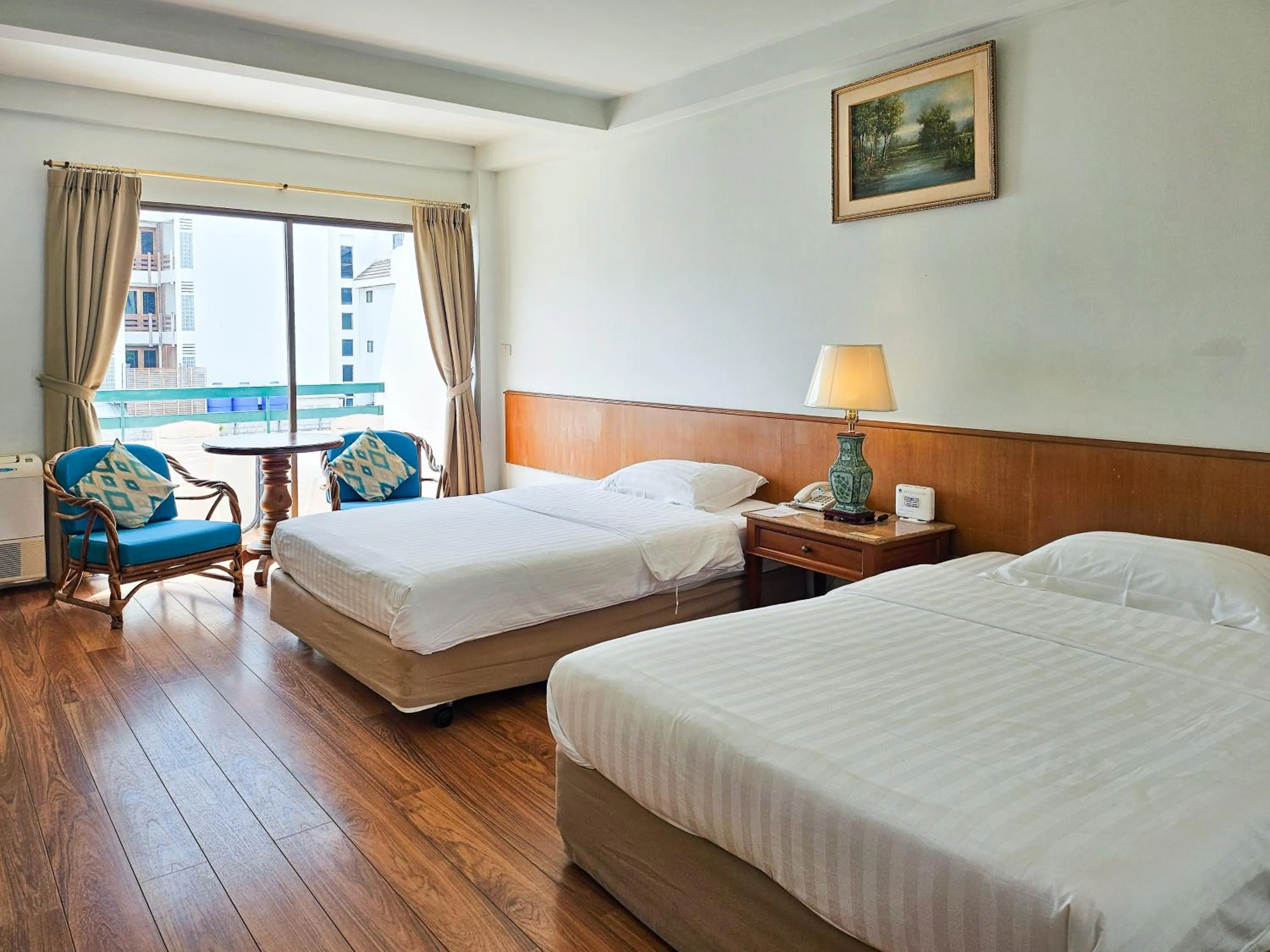Bedroom, Bed in Sirin Hotel Hua Hin