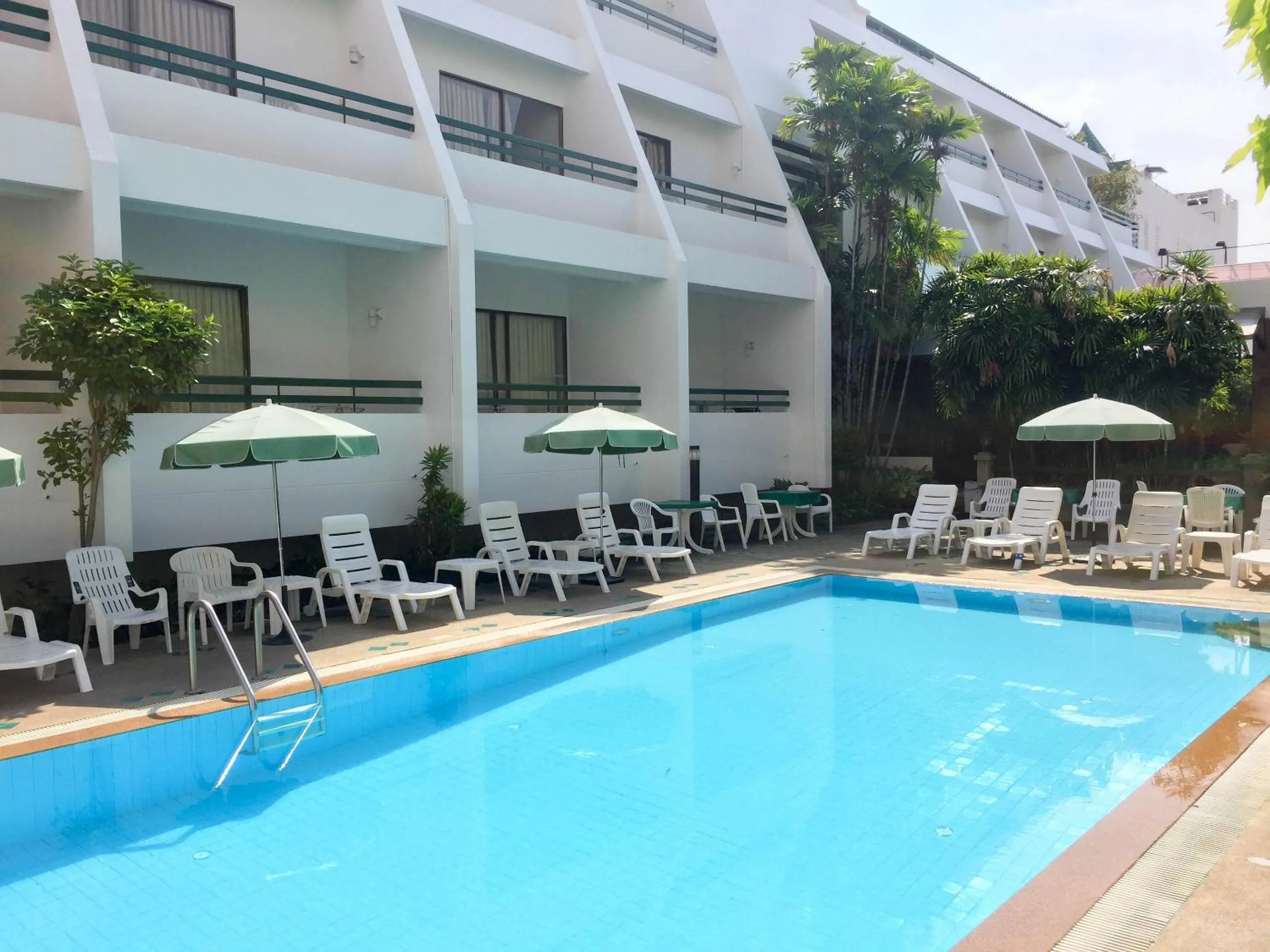 Swimming pool in Sirin Hotel Hua Hin