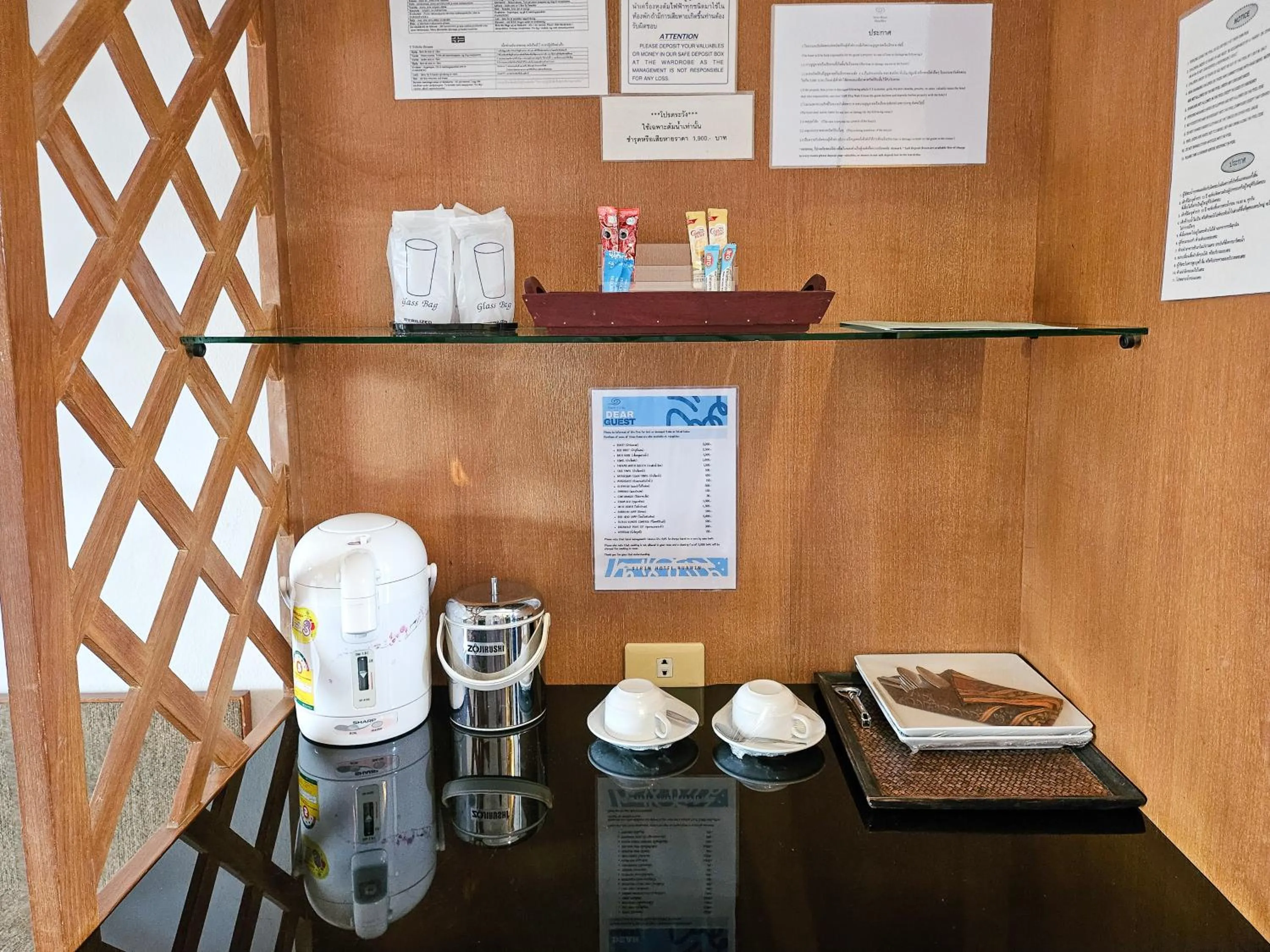 Food and drinks in Sirin Hotel Hua Hin