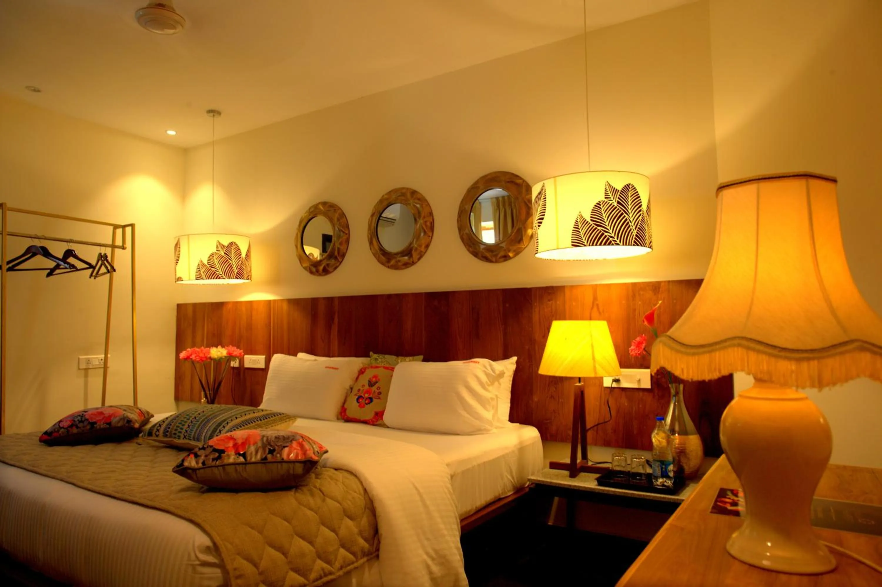 Bedroom, Bed in Hotel Villa Highnest - Oragadam -Sriperumbudur