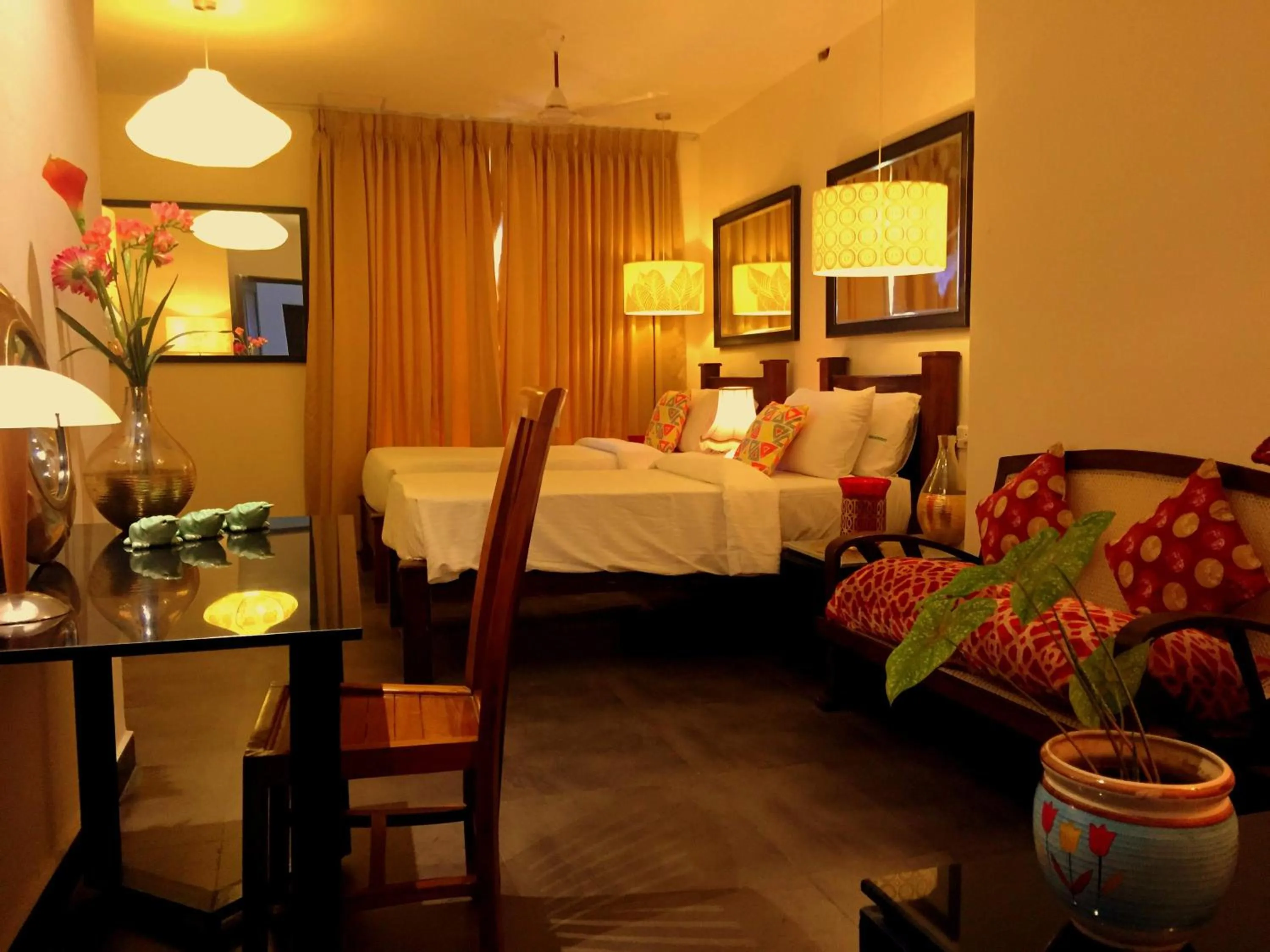 Photo of the whole room, Bed in Hotel Villa Highnest - Oragadam -Sriperumbudur