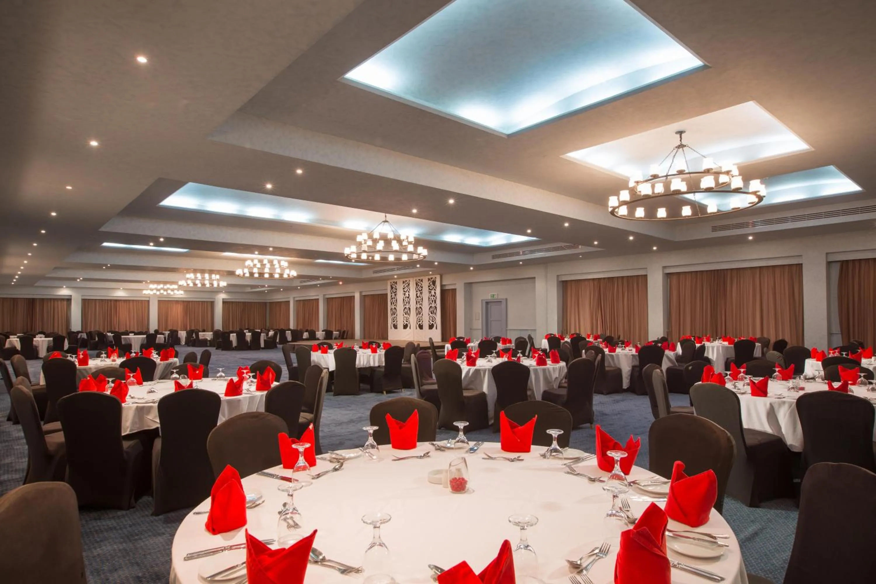 Meeting/conference room in Strand Beach Resort