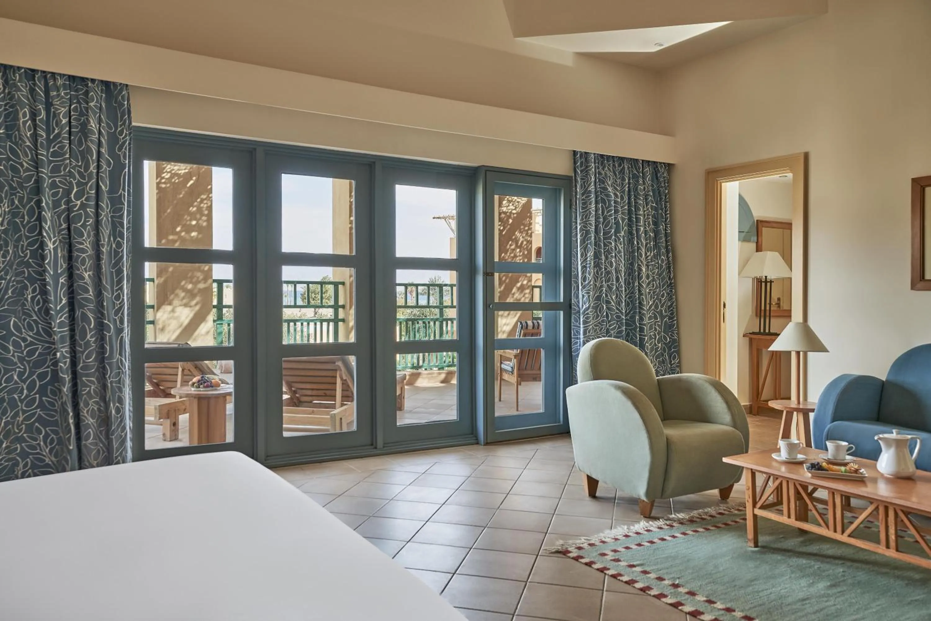 View (from property/room), Bed in Strand Beach Resort