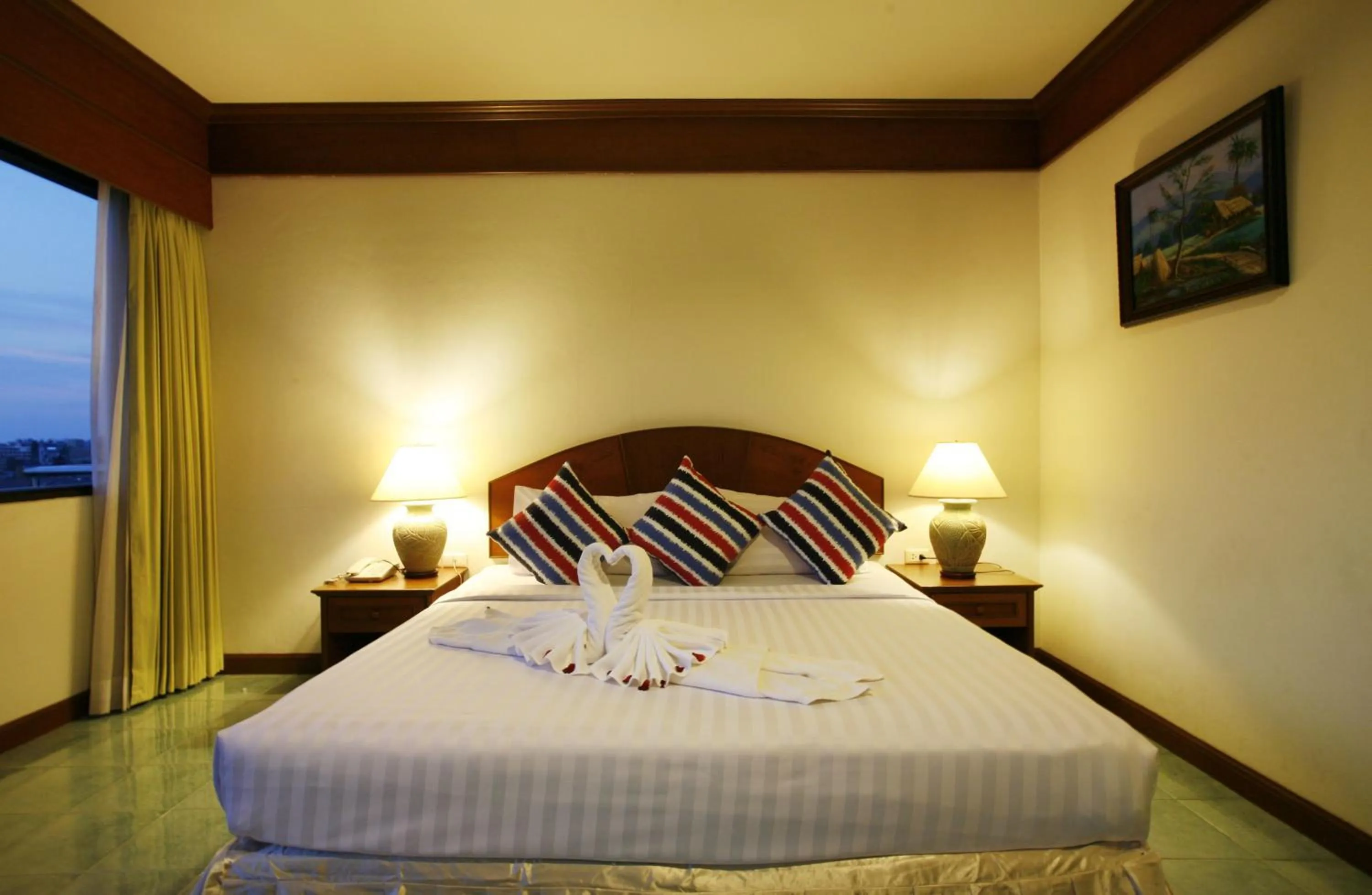 Bed in Jiraporn Hill Resort