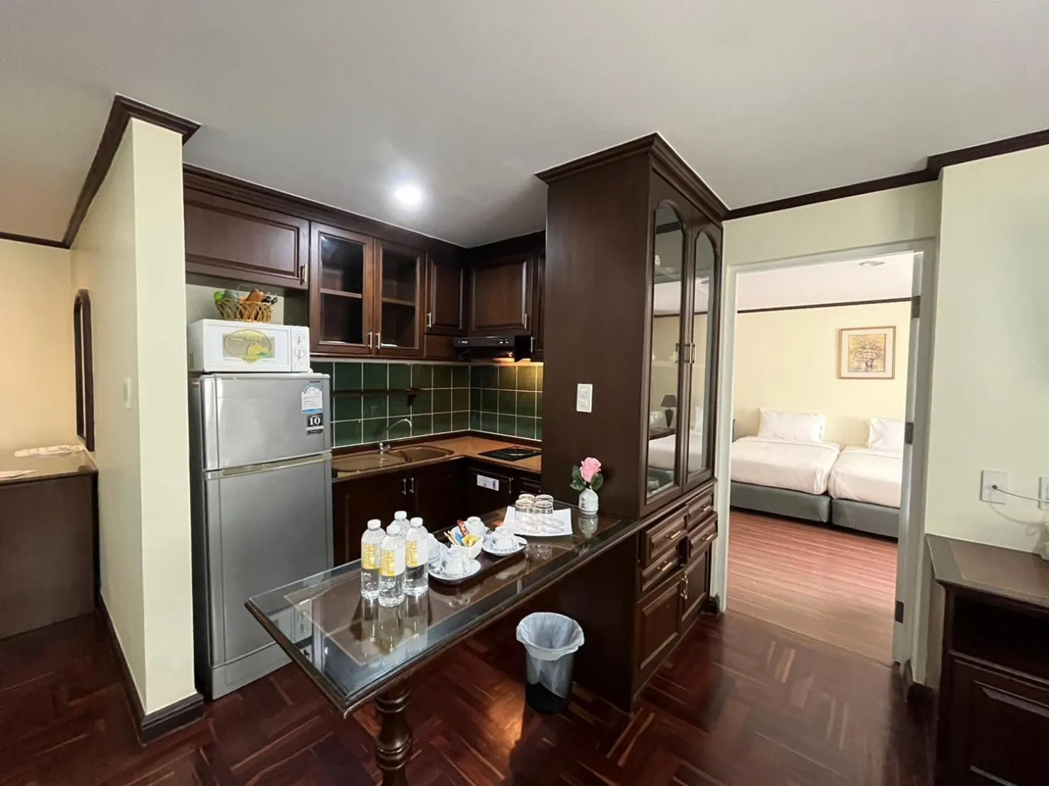 Kitchen or kitchenette in Yellow Ribbon Hills Boutique Suites