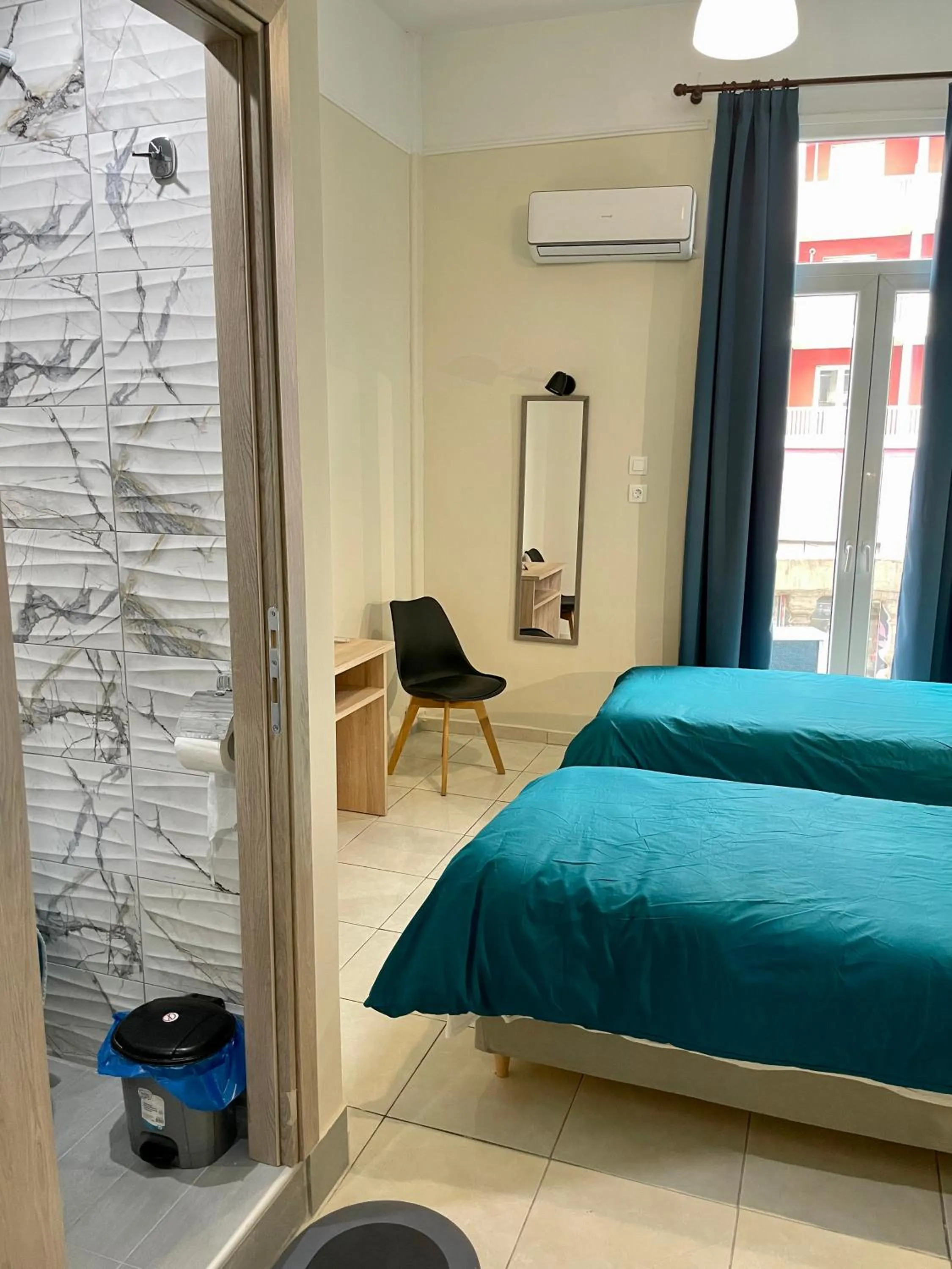 Bed in Hotel Kastoria