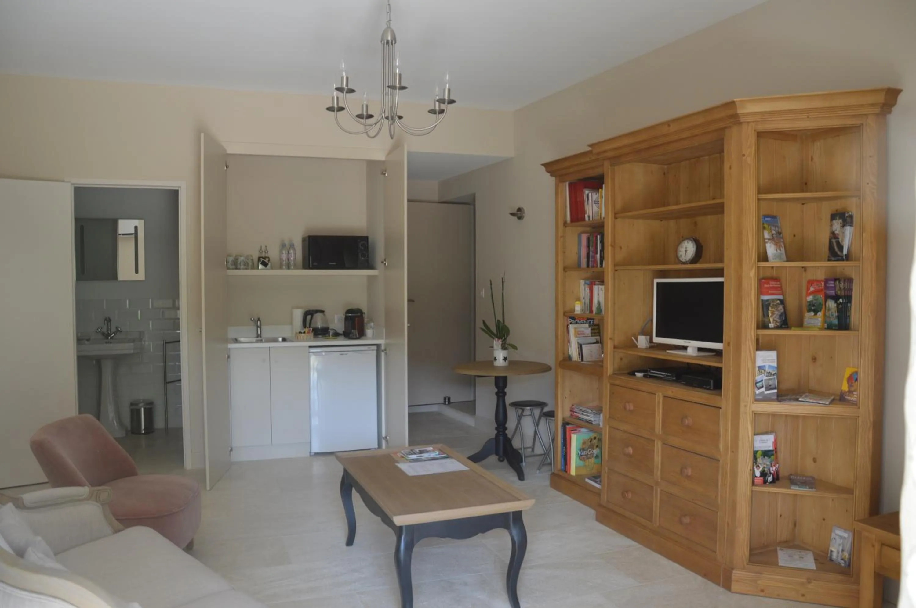 Kitchen or kitchenette in Il était une fois...