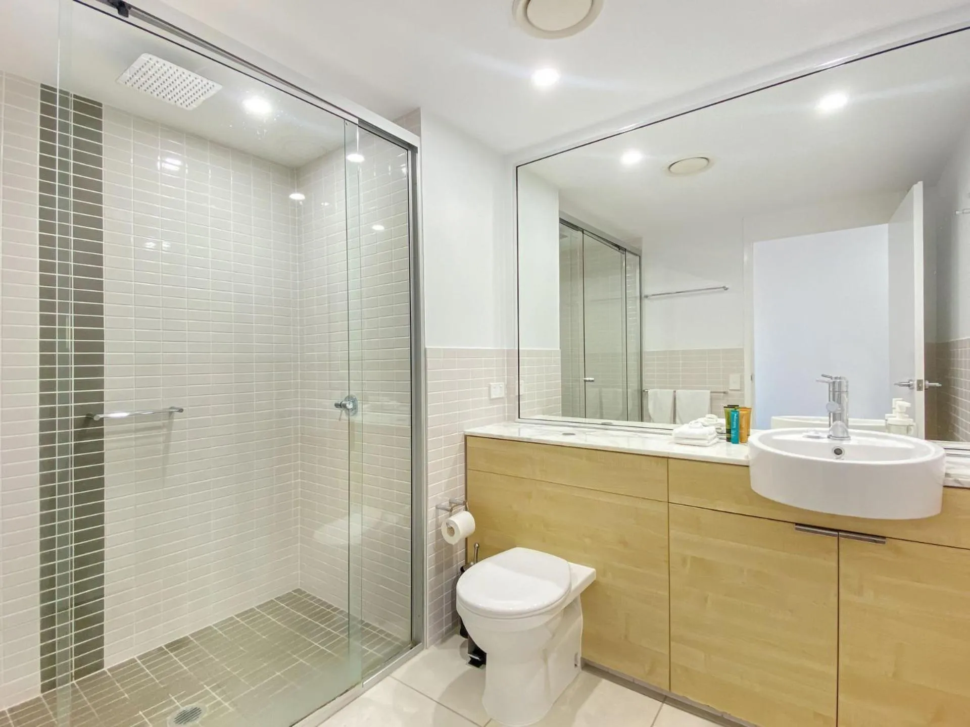 Blue on Blue Studio Room 1362