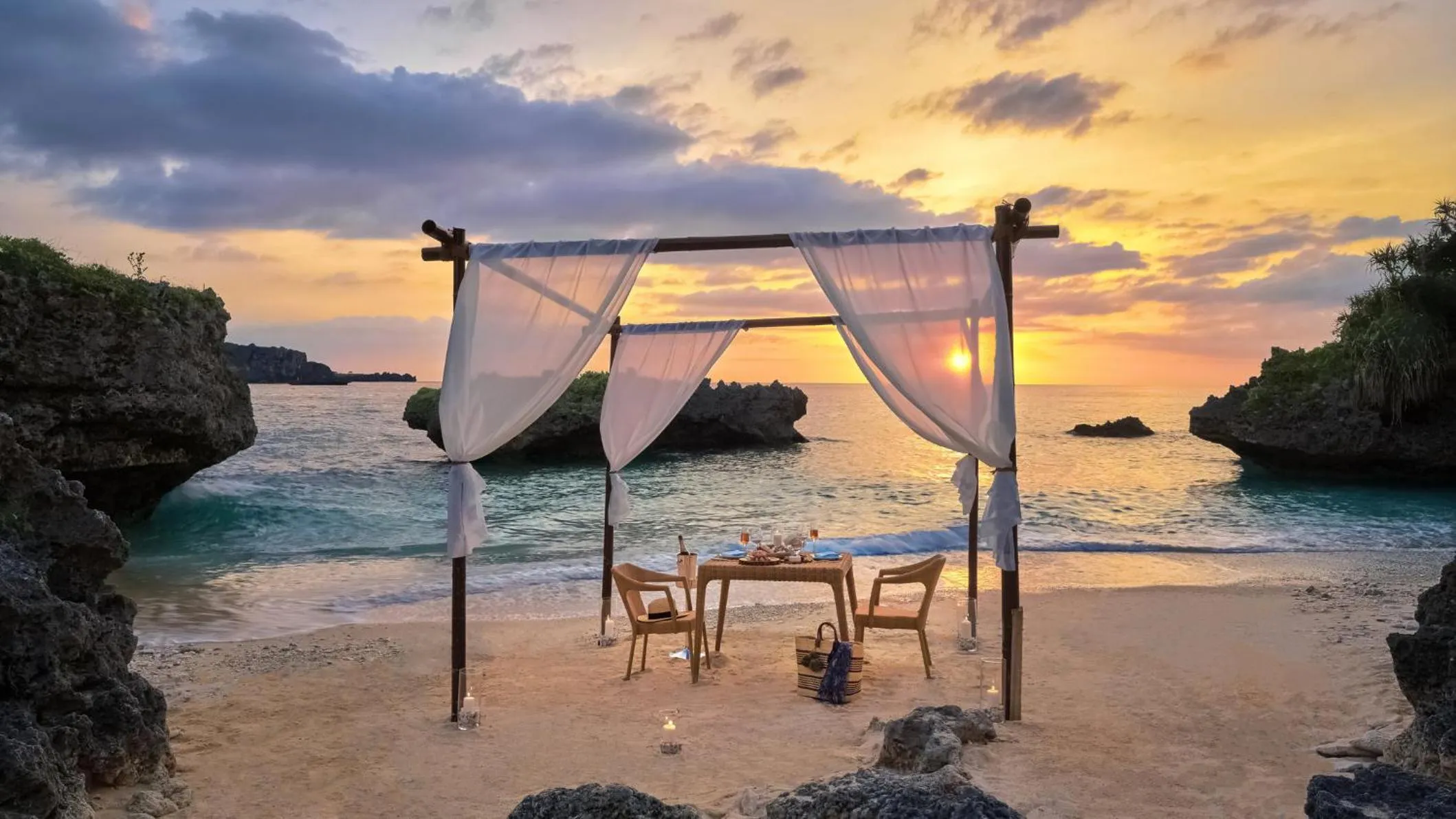 Restaurant/places to eat in ANA InterContinental Manza Beach Resort by IHG