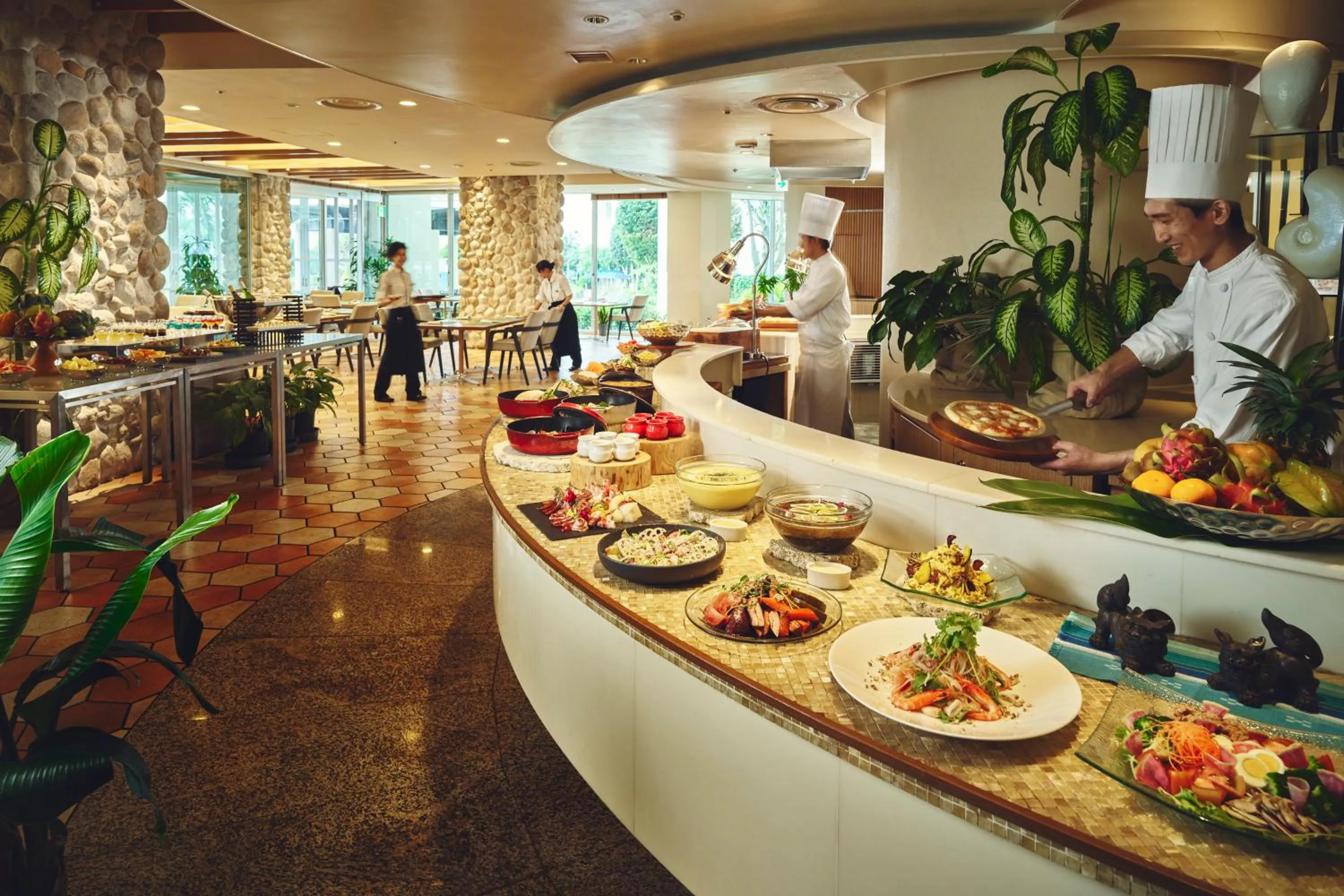 Restaurant/places to eat in ANA InterContinental Manza Beach Resort by IHG