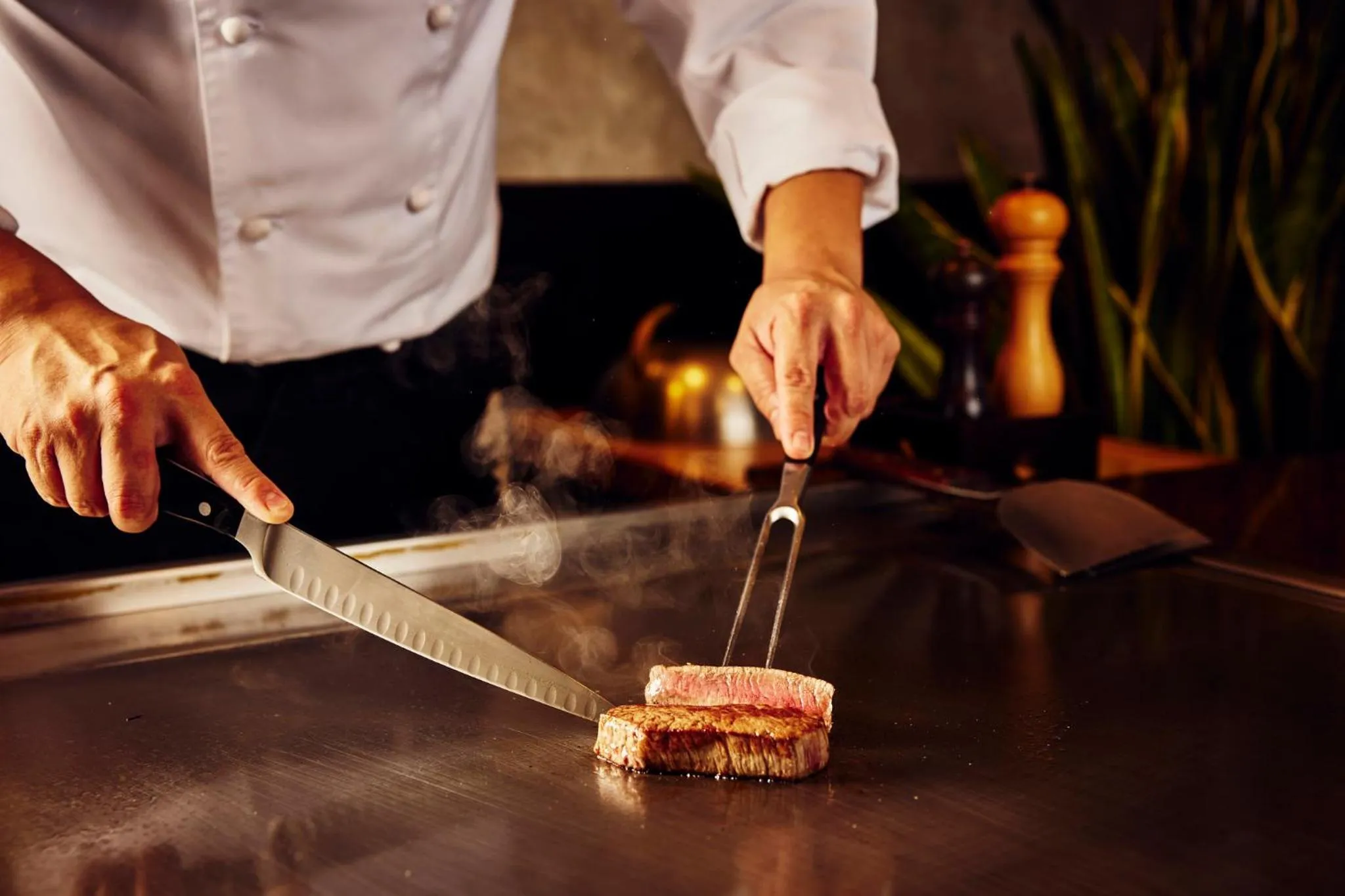 Restaurant/places to eat in ANA InterContinental Manza Beach Resort by IHG