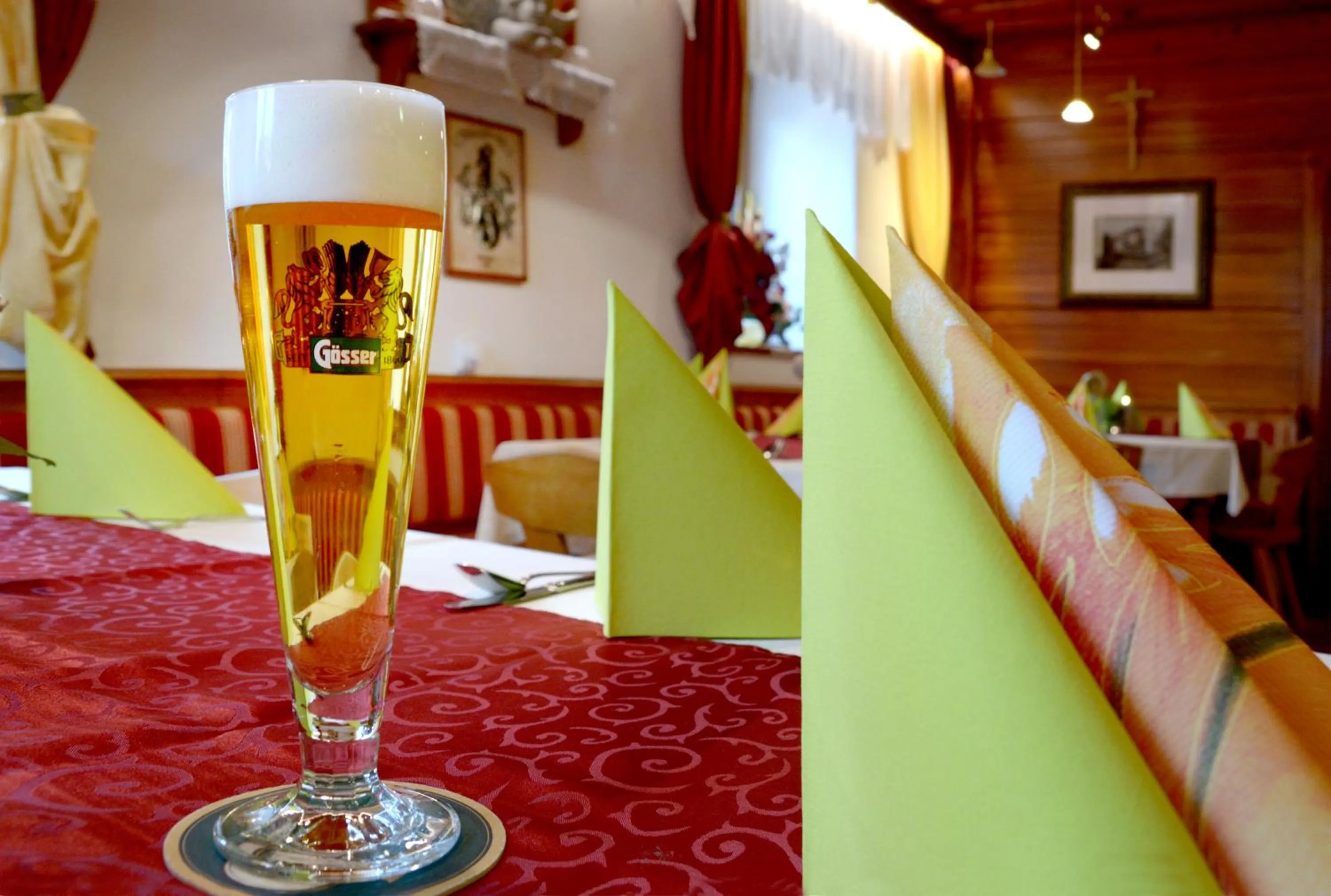 Restaurant/places to eat in Landgasthof Buchner