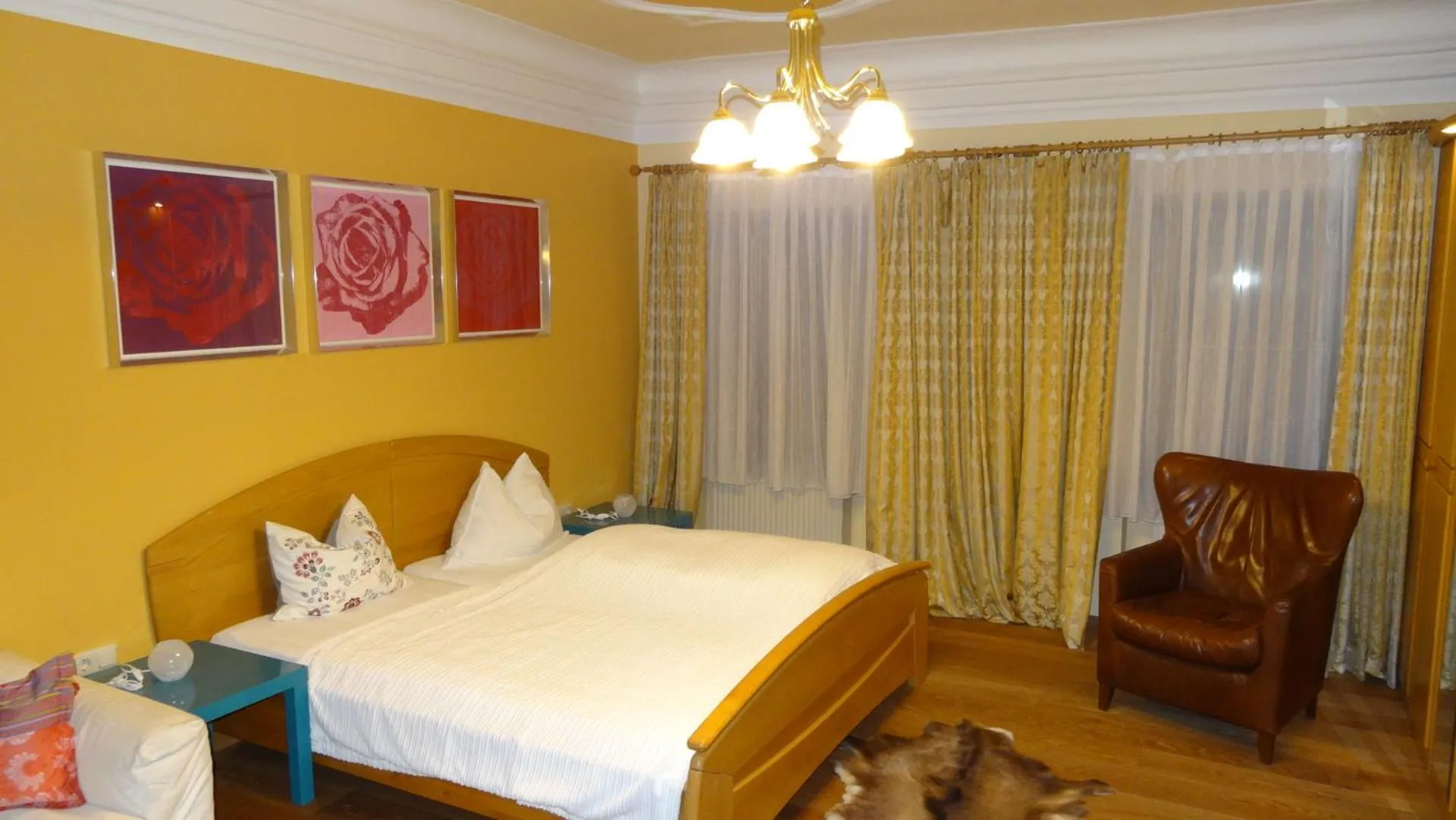 Bed in Landgasthof Buchner
