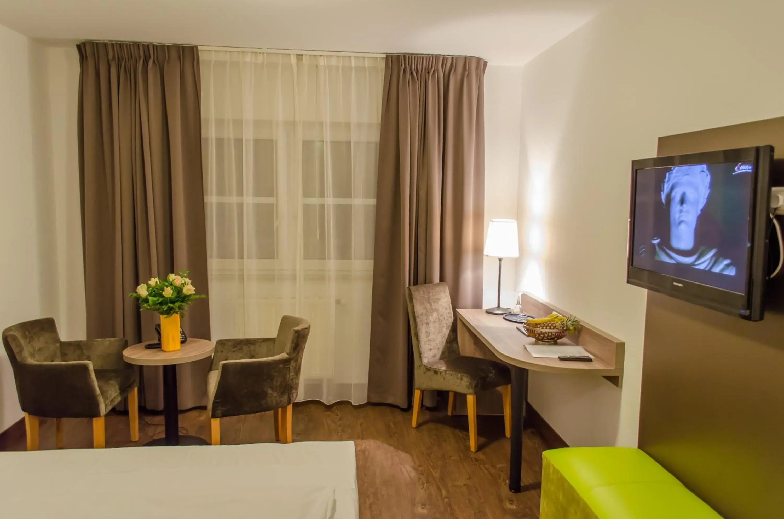 Double or Twin Room - single occupancy in City Hotel Wiesbaden Double or Twin Room - single occupancy in City Hotel Wiesbaden