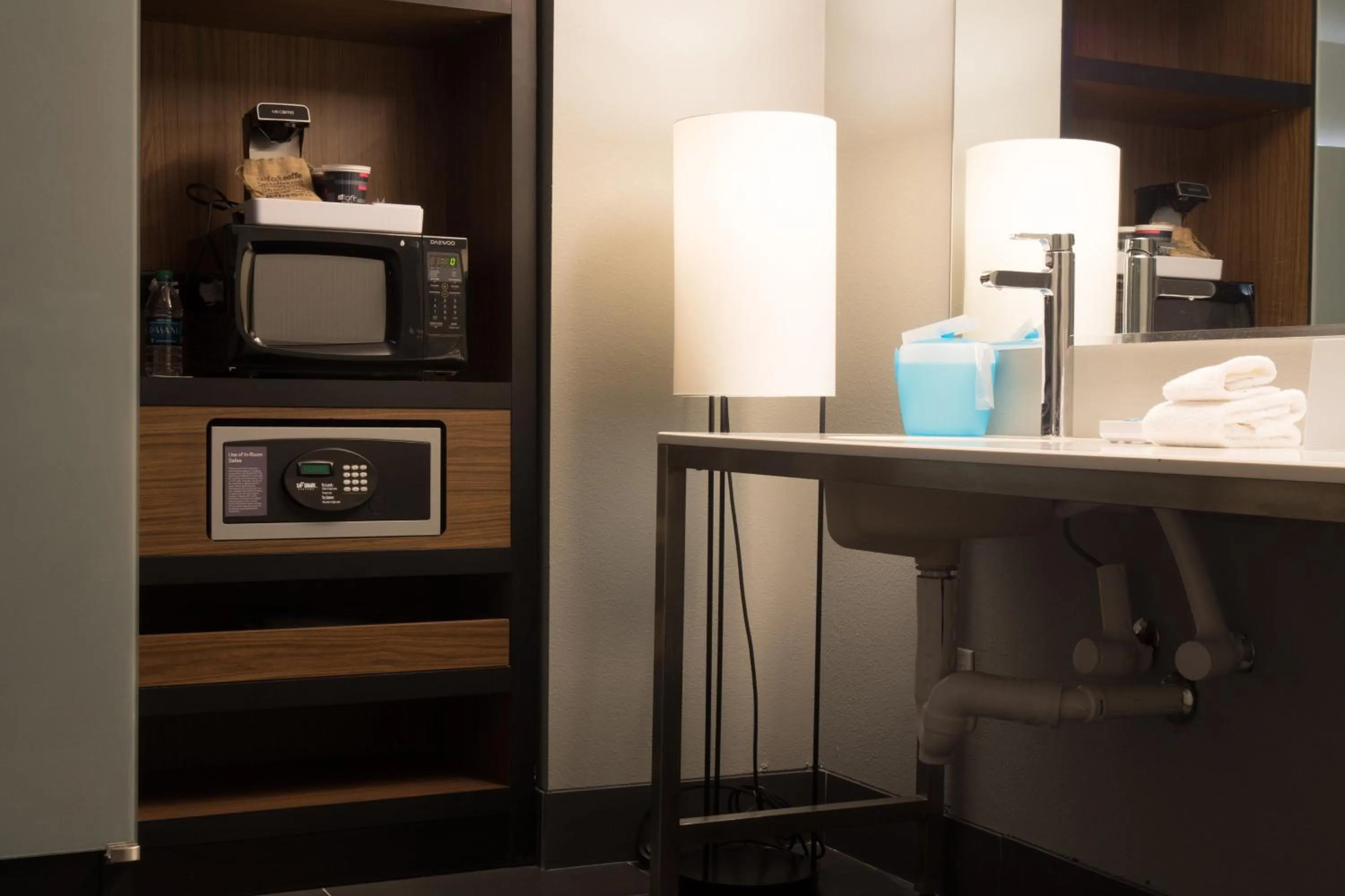 Bathroom in Aloft Corpus Christi