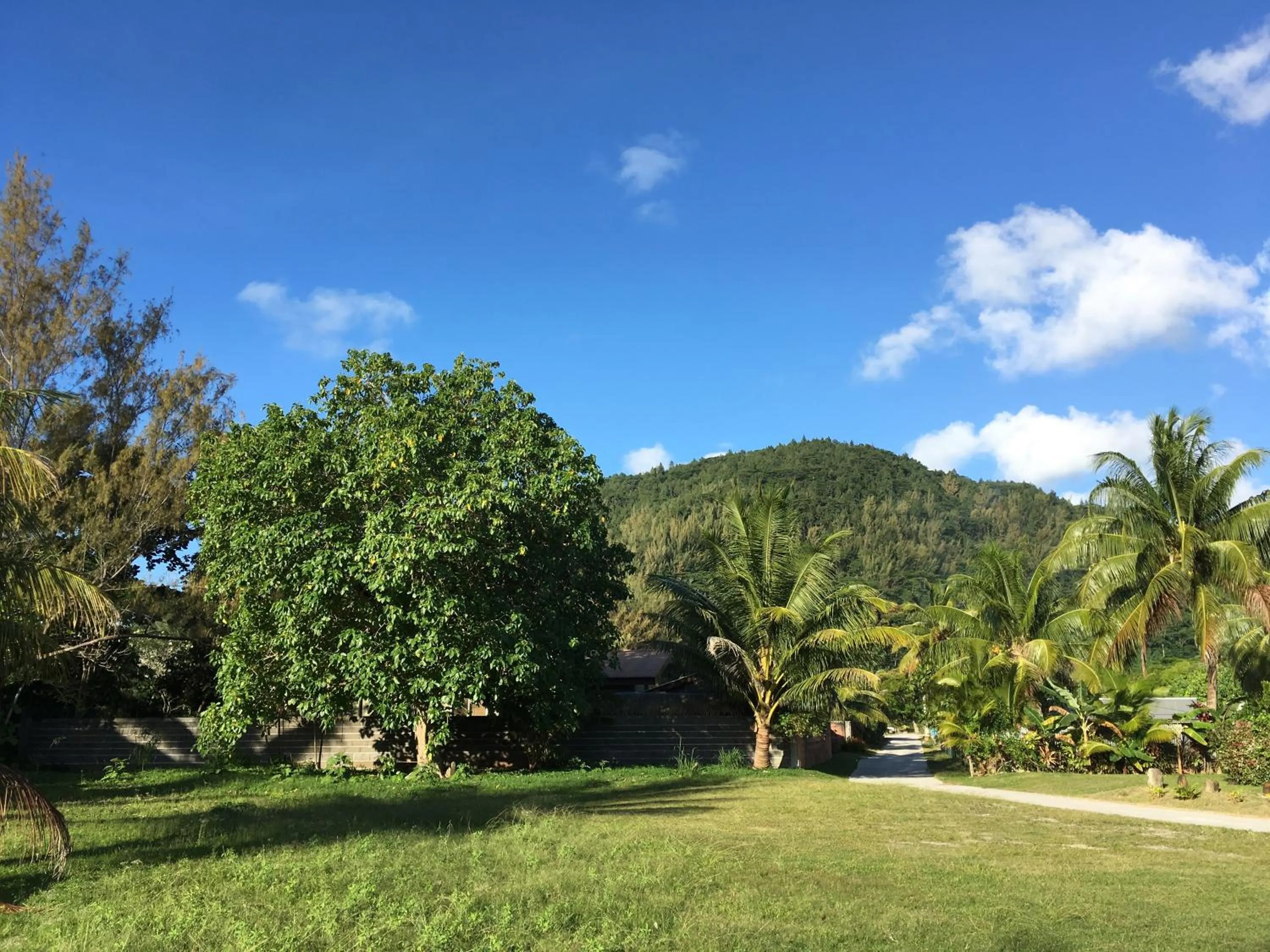 Facade/entrance in Fare Kahaia