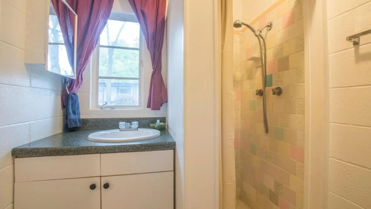 Bathroom in Valentine Lakeside