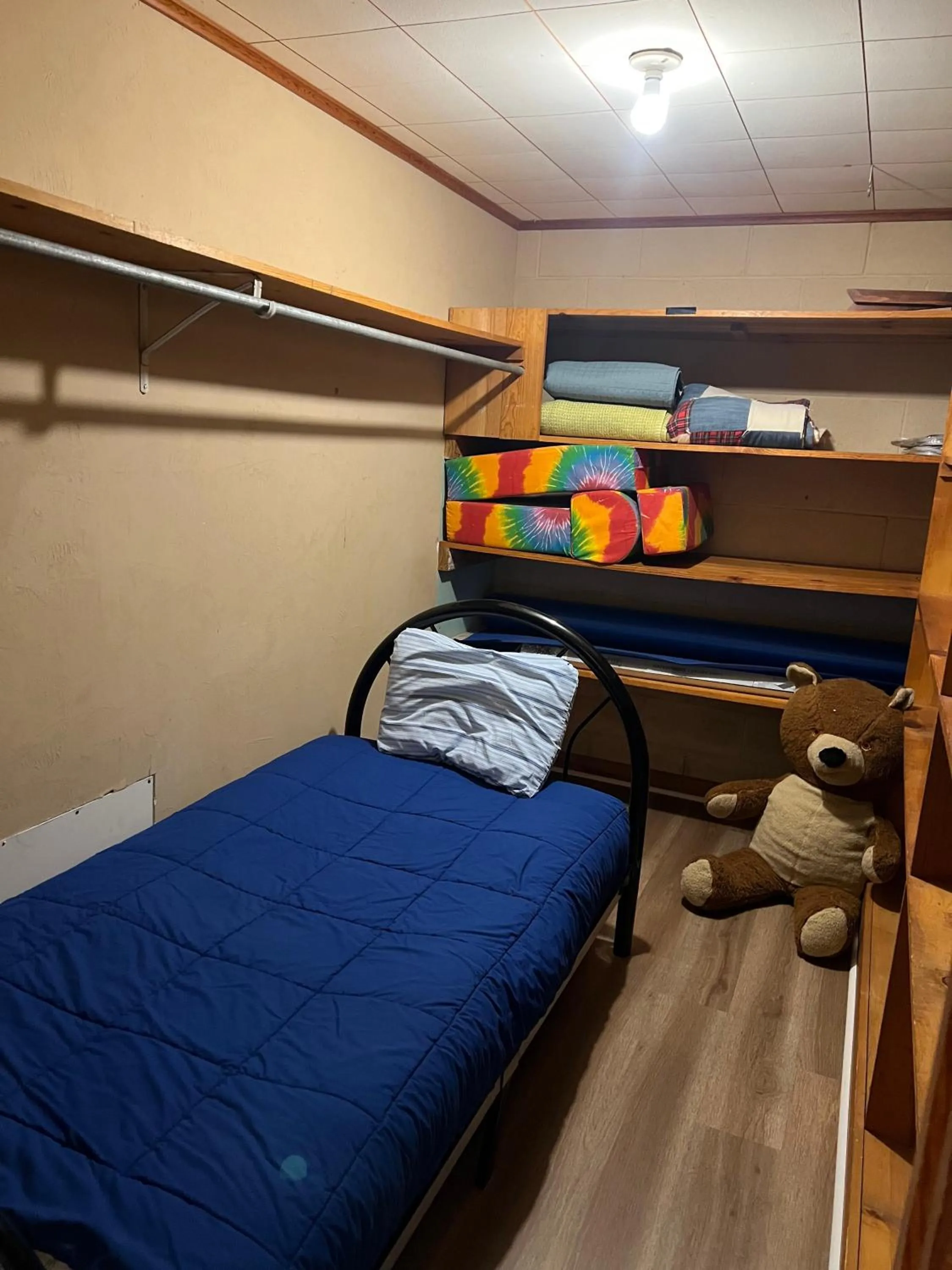 Bed in Valentine Lakeside