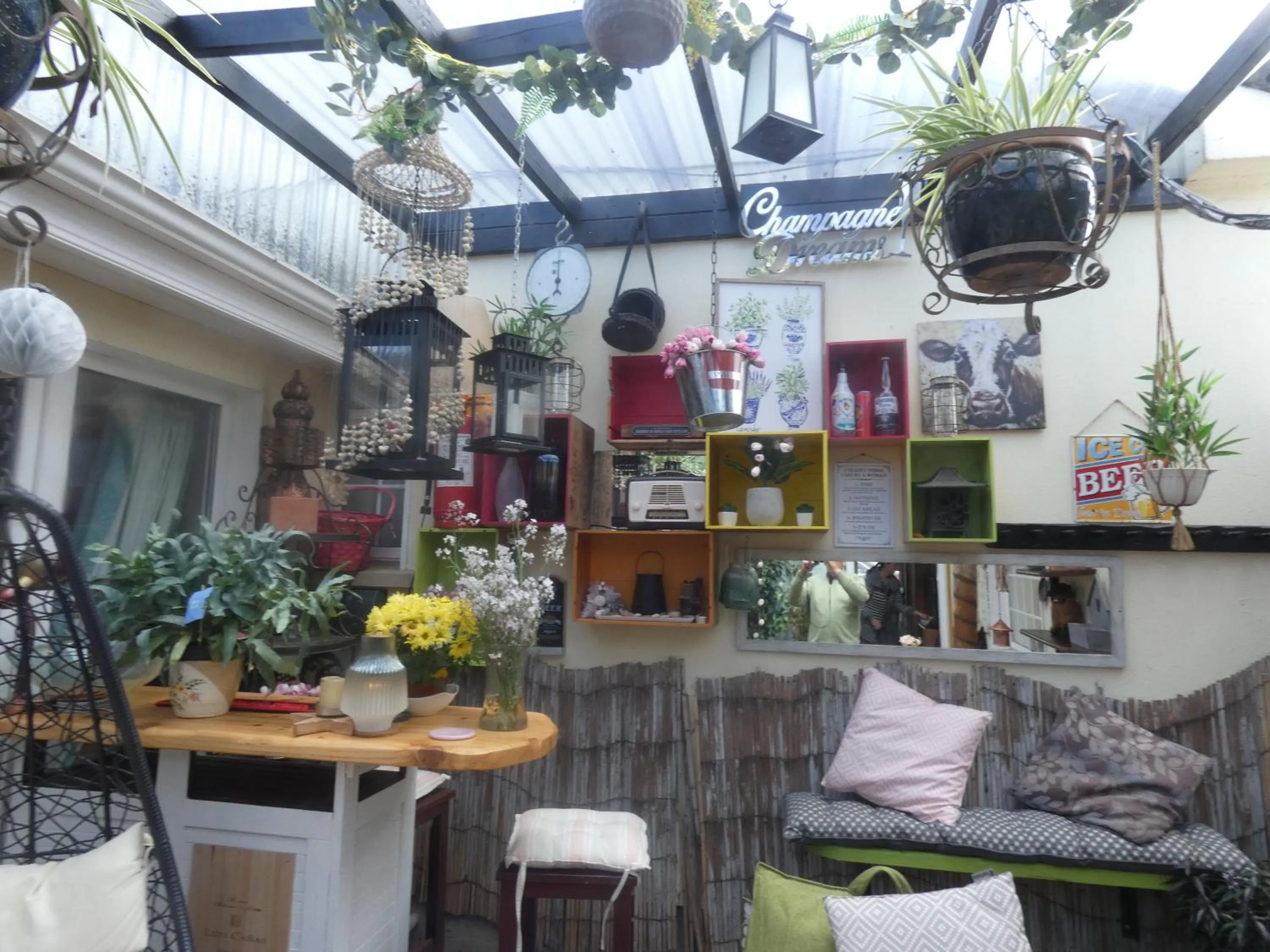 Garden in Bunratty Castle Mews B&B