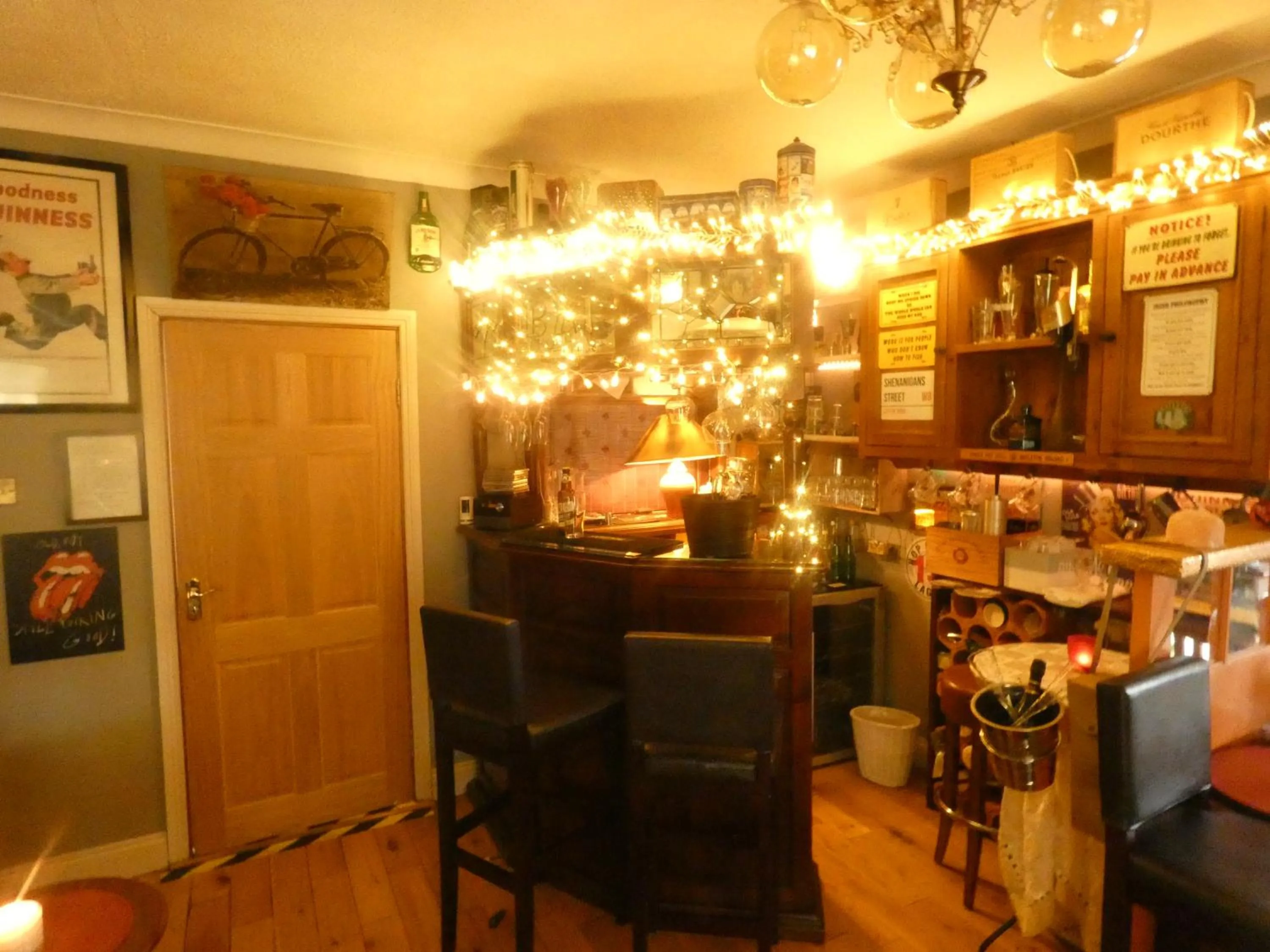 Living room in Bunratty Castle Mews B&B