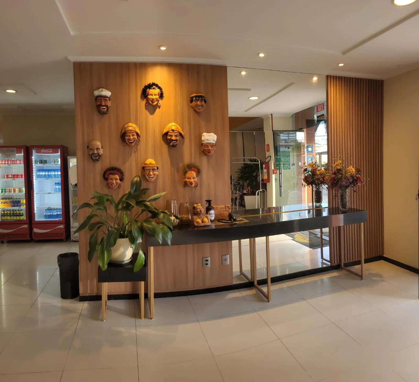 Lobby or reception in Sandrin Praia Hotel