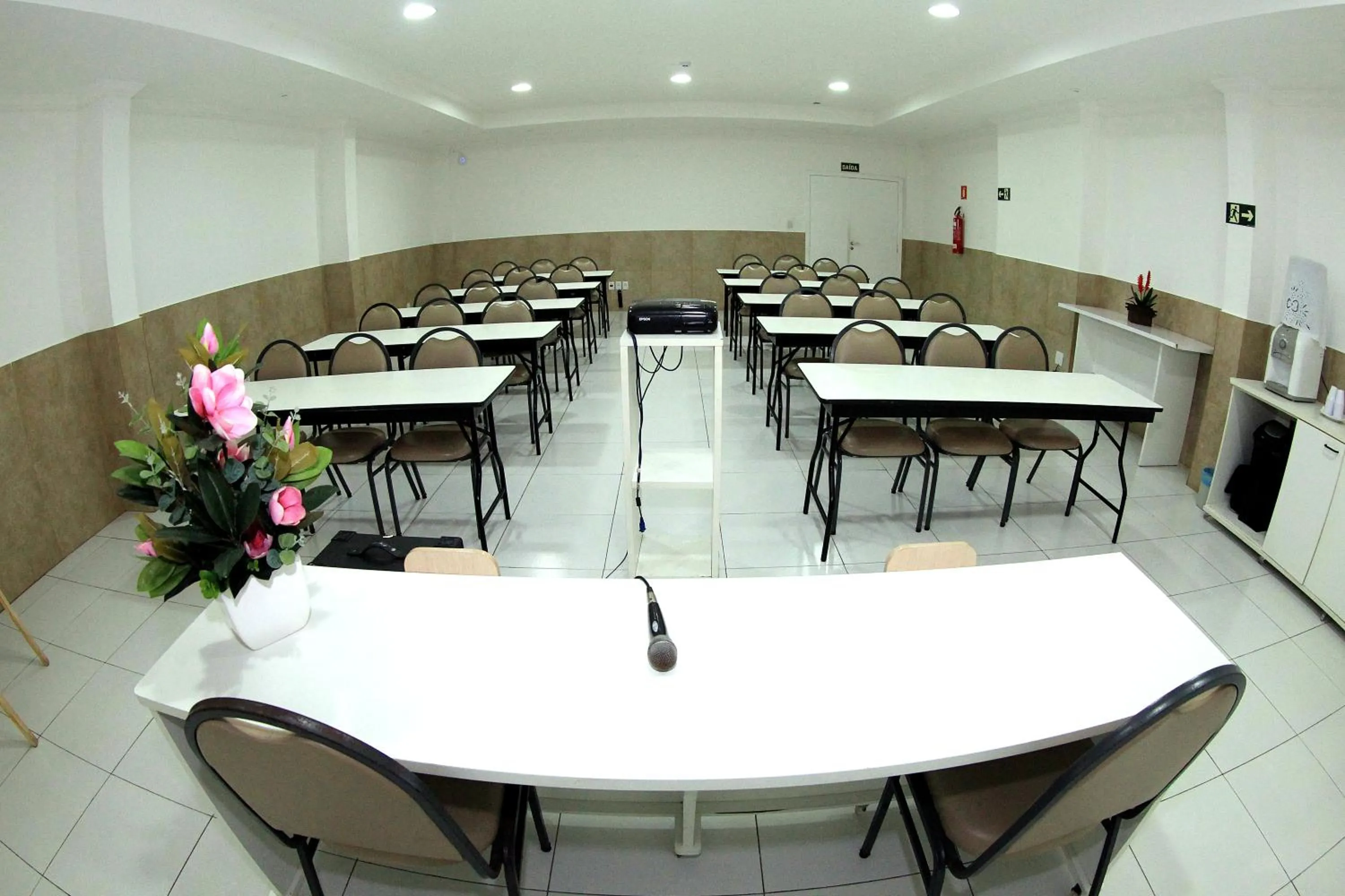 Banquet/Function facilities in Sandrin Praia Hotel