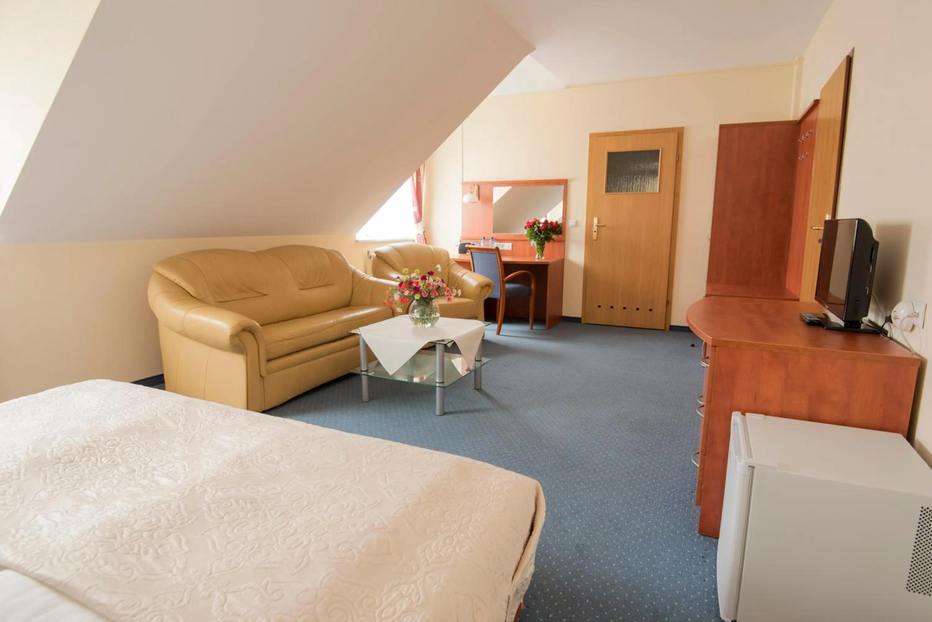 TV and multimedia, Bed in Hotel Daria